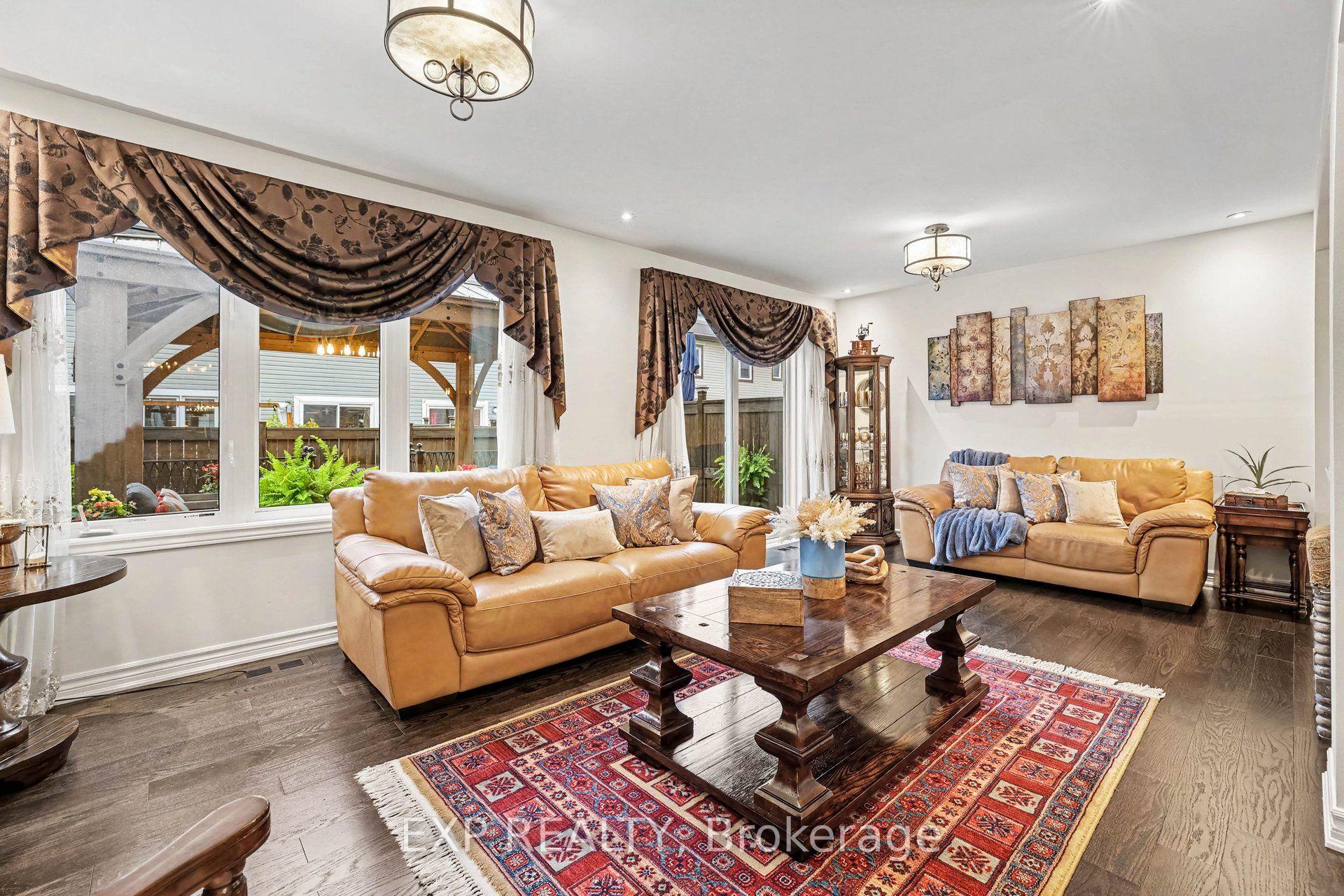 Photo 6 of 428 White Arctic Avenue, Ottawa, Barrhaven - Half Moon Bay — HOMEH