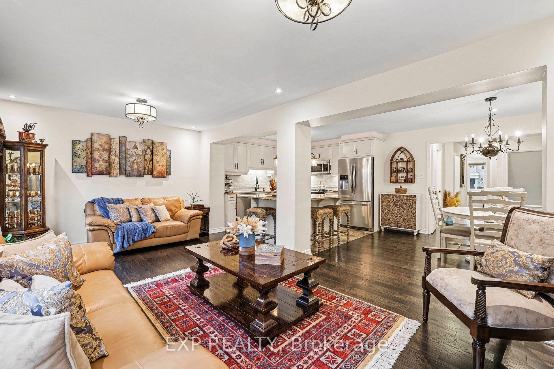 Photo 8 of 428 White Arctic Avenue, Ottawa, Barrhaven - Half Moon Bay — HOMEH