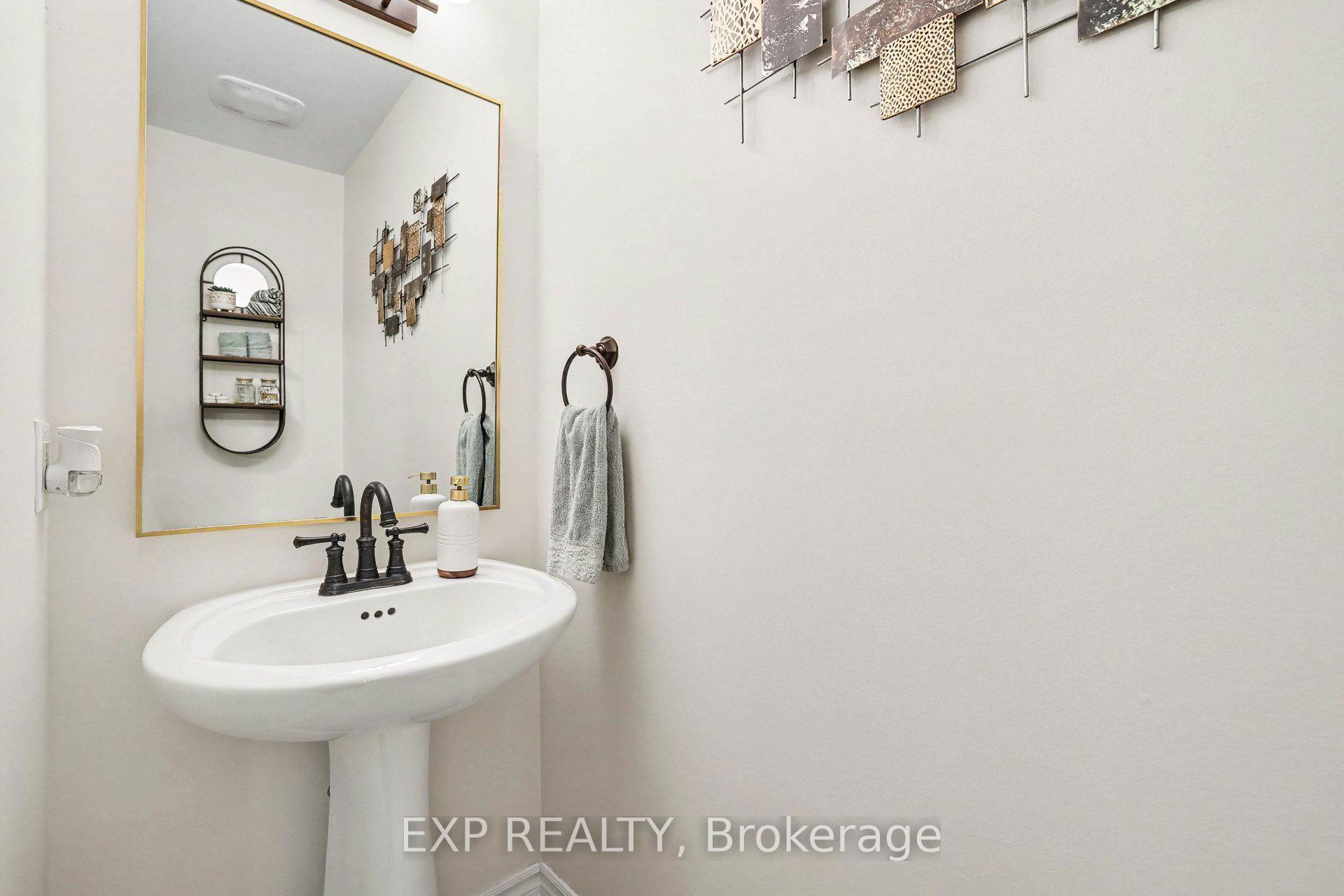 Photo 19 of 428 White Arctic Avenue, Ottawa, Barrhaven - Half Moon Bay — HOMEH