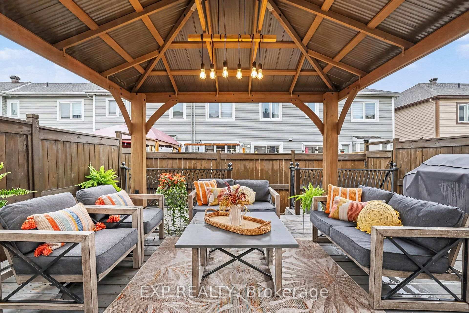 Photo 32 of 428 White Arctic Avenue, Ottawa, Barrhaven - Half Moon Bay — HOMEH