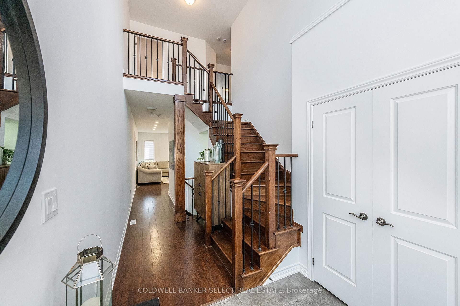 Photo 5 of 45 Holt Drive, New Tecumseth, Alliston — HOMEH