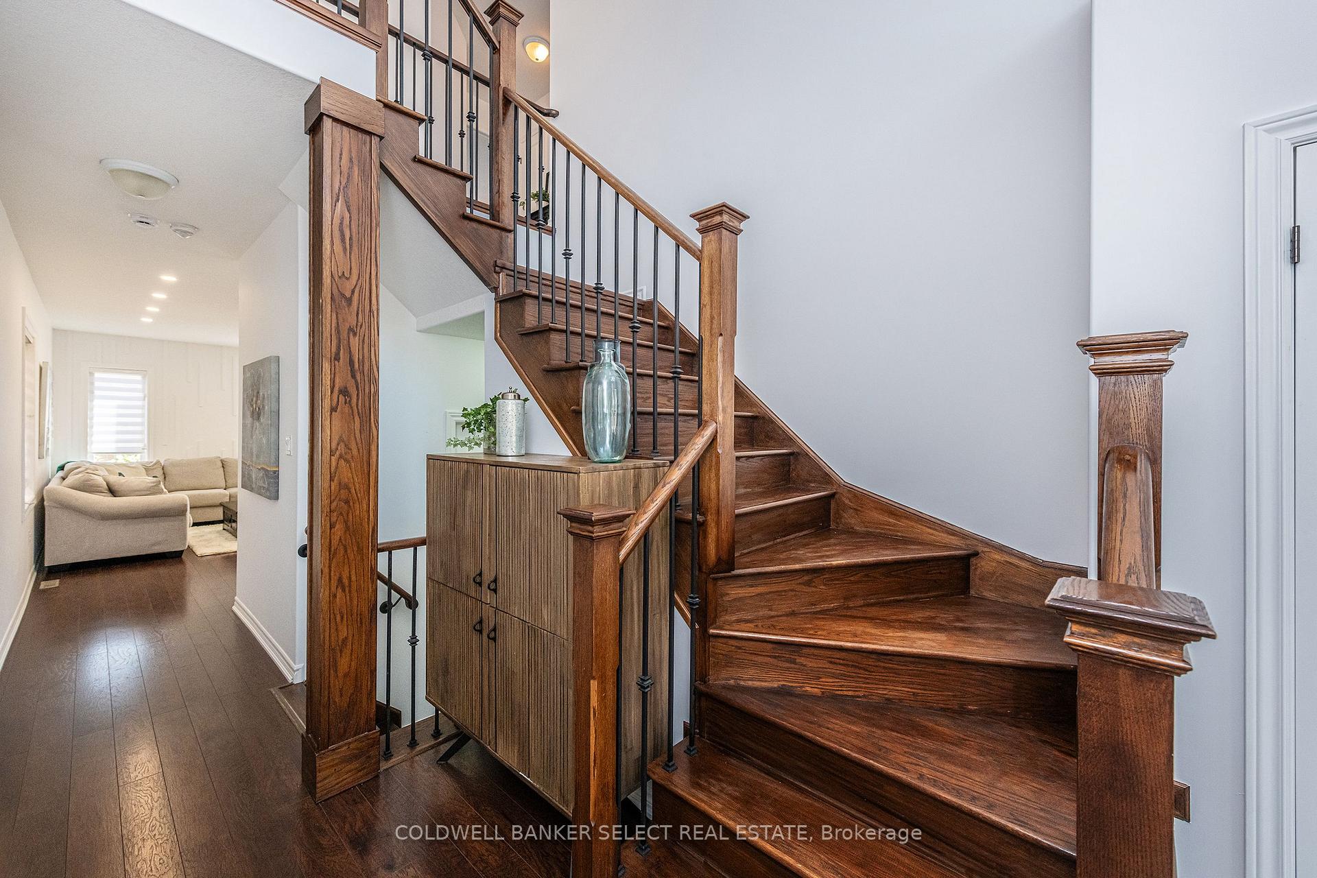 Photo 6 of 45 Holt Drive, New Tecumseth, Alliston — HOMEH