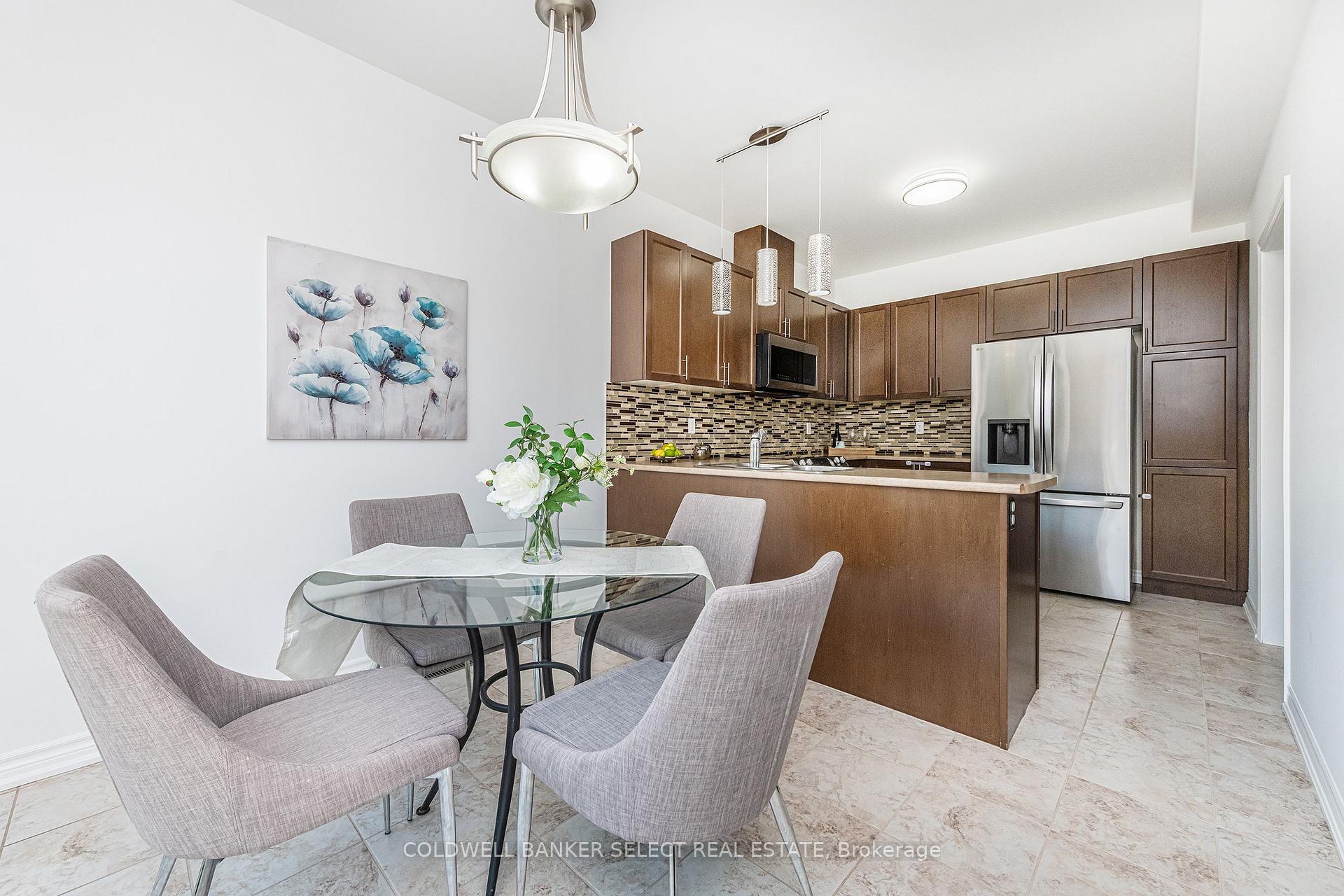Photo 15 of 45 Holt Drive, New Tecumseth, Alliston — HOMEH