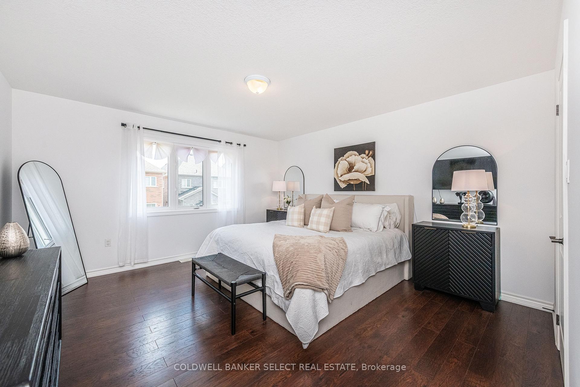 Photo 22 of 45 Holt Drive, New Tecumseth, Alliston — HOMEH