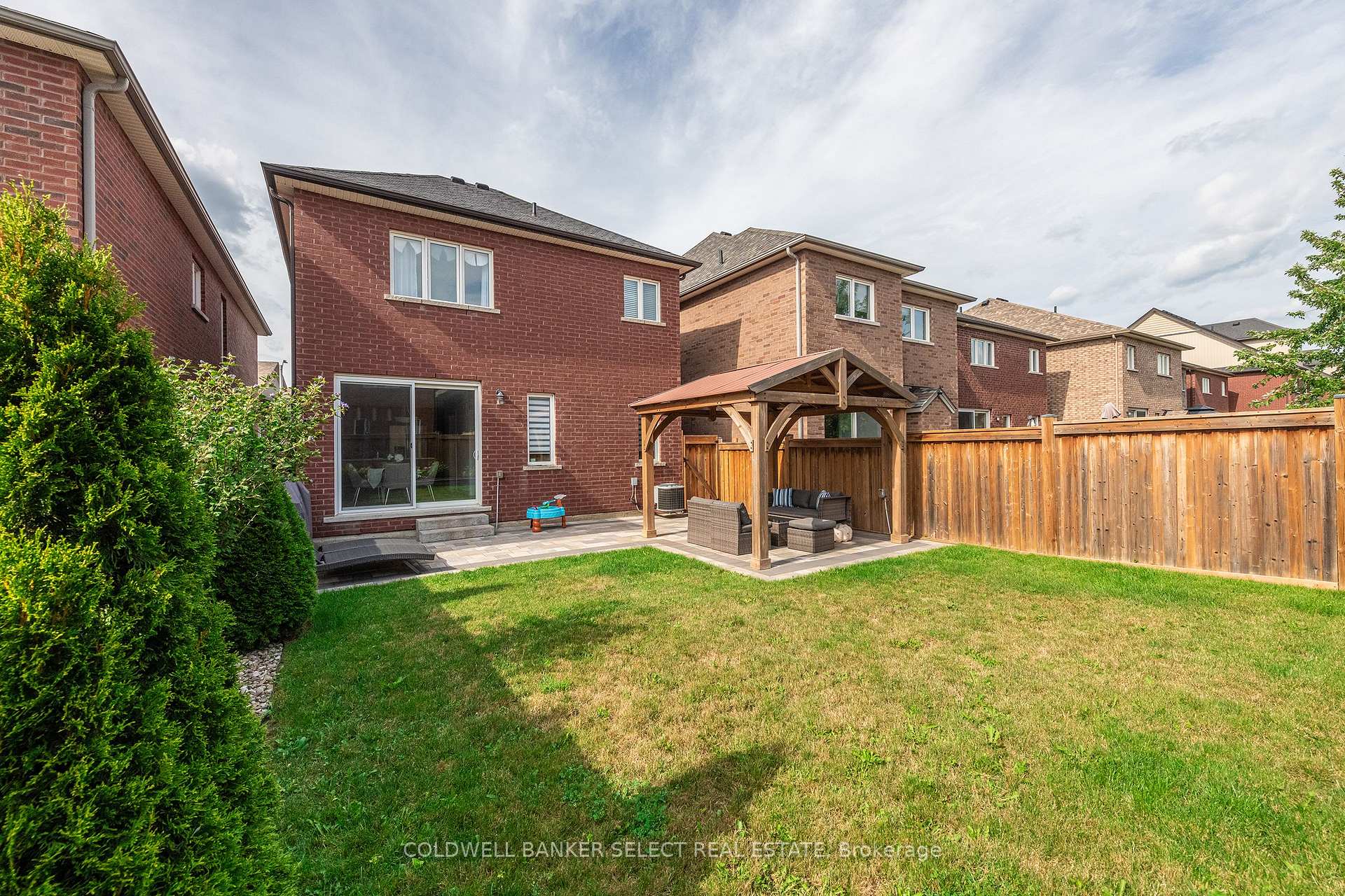 Photo 30 of 45 Holt Drive, New Tecumseth, Alliston — HOMEH