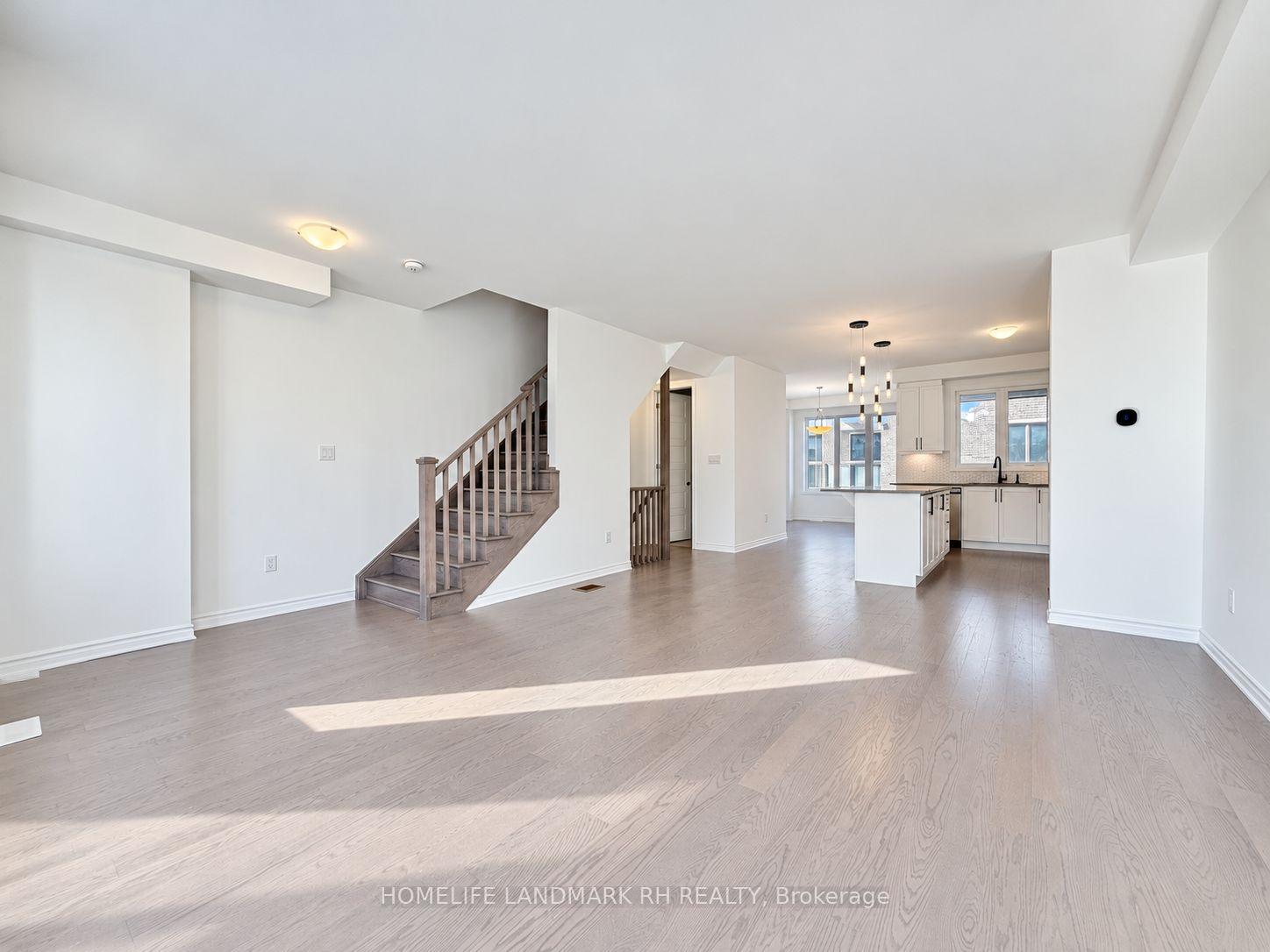Photo 5 of 8 Avani Avenue, Markham, Rural Markham — HOMEH