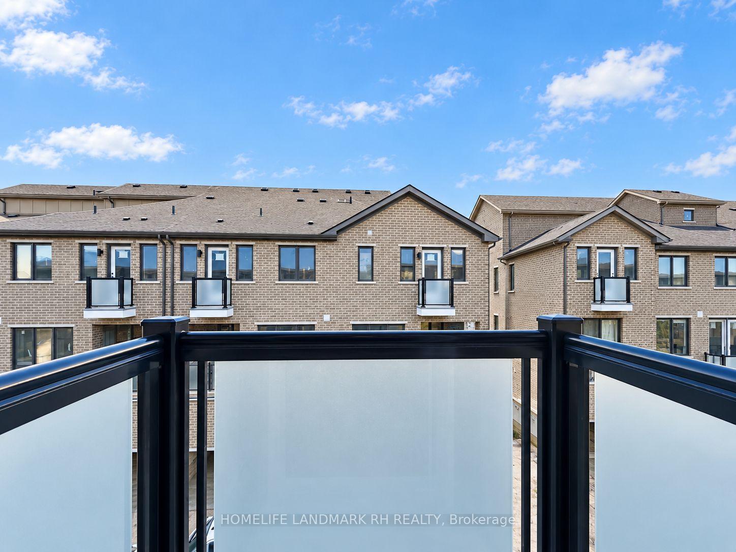 Photo 17 of 8 Avani Avenue, Markham, Rural Markham — HOMEH