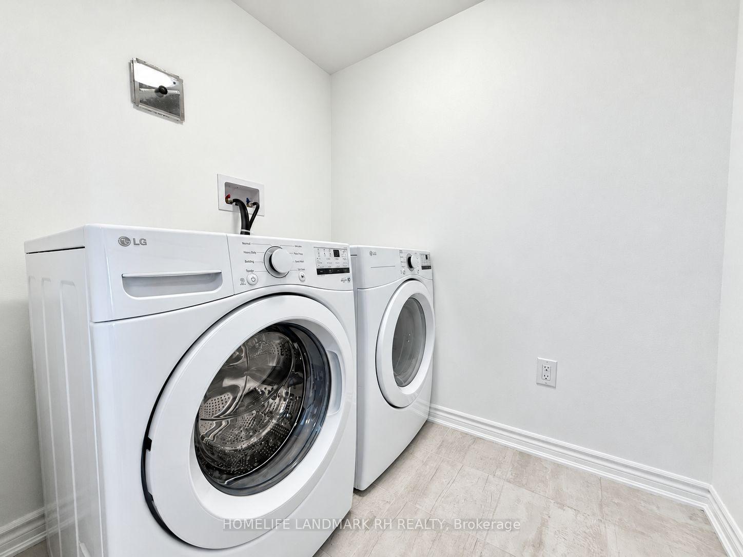 Photo 25 of 8 Avani Avenue, Markham, Rural Markham — HOMEH
