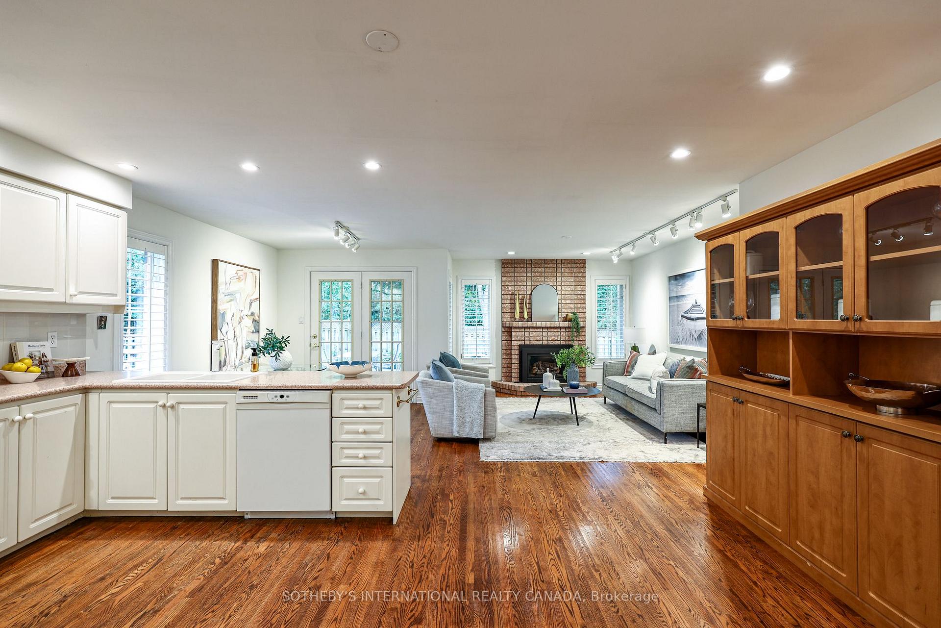 Photo 13 of 33 Captain Armstrong Lane, Markham, Sherwood-Amberglen — HOMEH