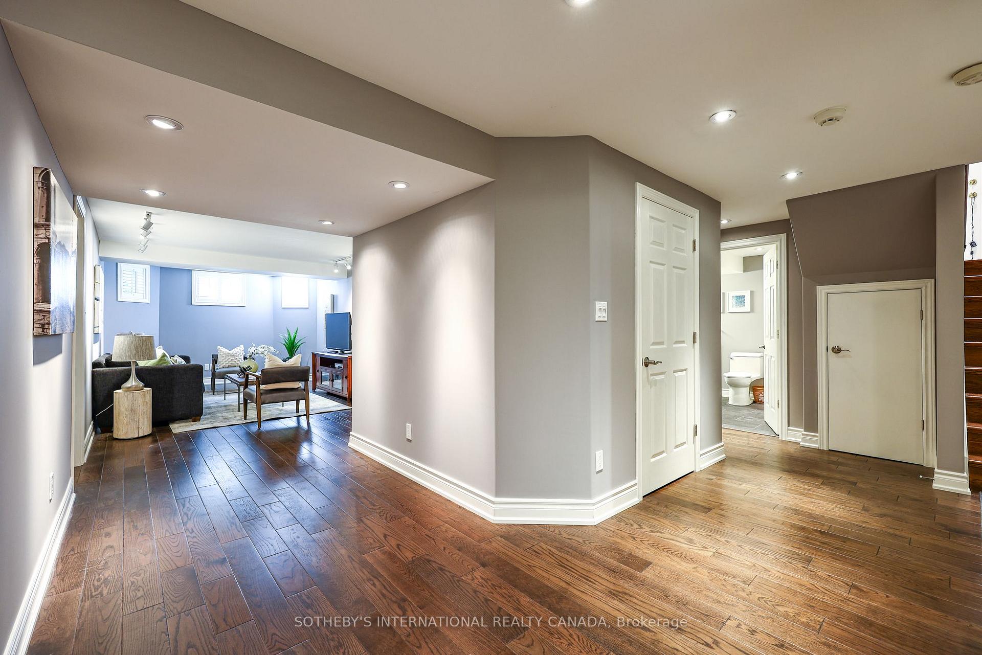 Photo 23 of 33 Captain Armstrong Lane, Markham, Sherwood-Amberglen — HOMEH