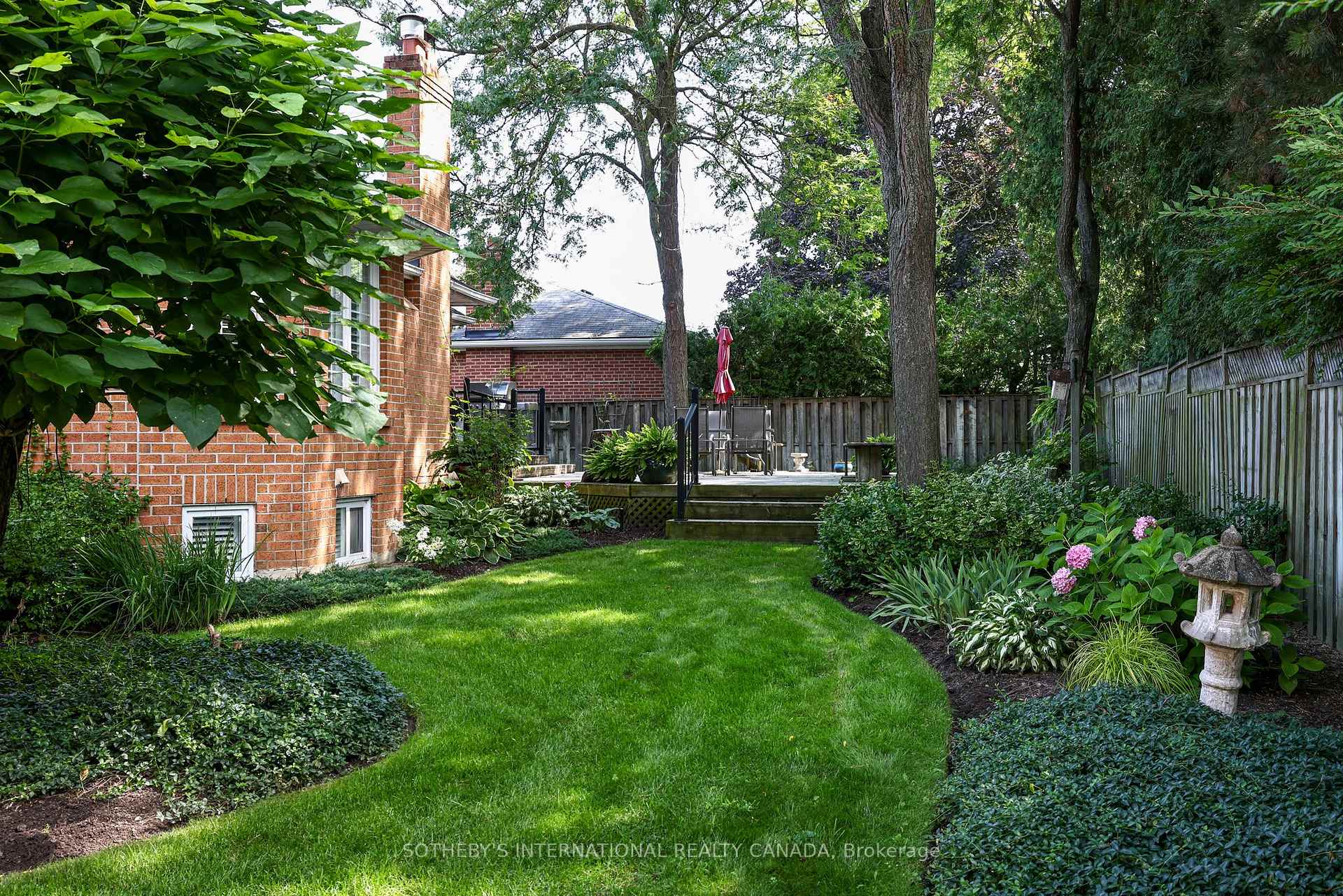 Photo 34 of 33 Captain Armstrong Lane, Markham, Sherwood-Amberglen — HOMEH