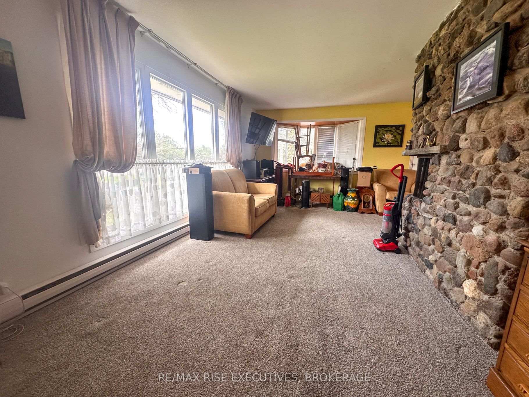 Photo 14 of 7537 County Rd 2, Greater Napanee, Greater Napanee — HOMEH