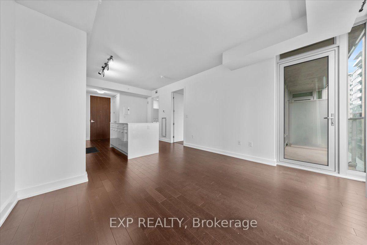 Photo 9 of Unit 406, 111 Champagne Avenue S, Ottawa, West Centre Town — HOMEH