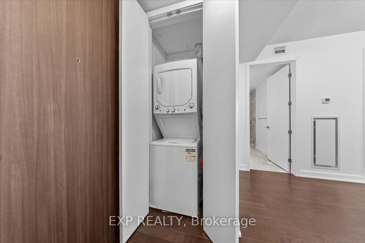 Photo 11 of Unit 406, 111 Champagne Avenue S, Ottawa, West Centre Town — HOMEH