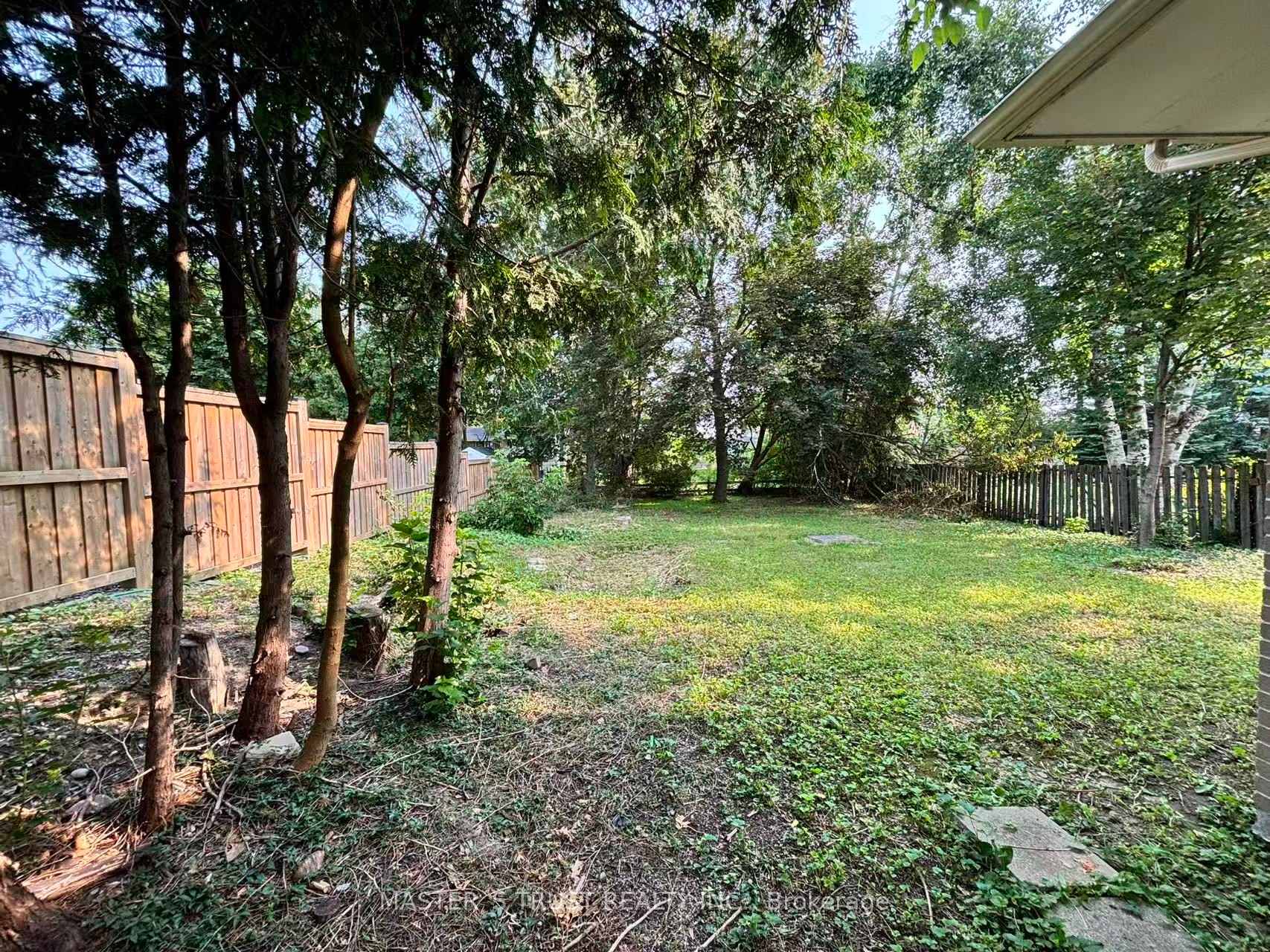 Photo 3 of 62 Melrose Avenue, Barrie, Codrington — HOMEH