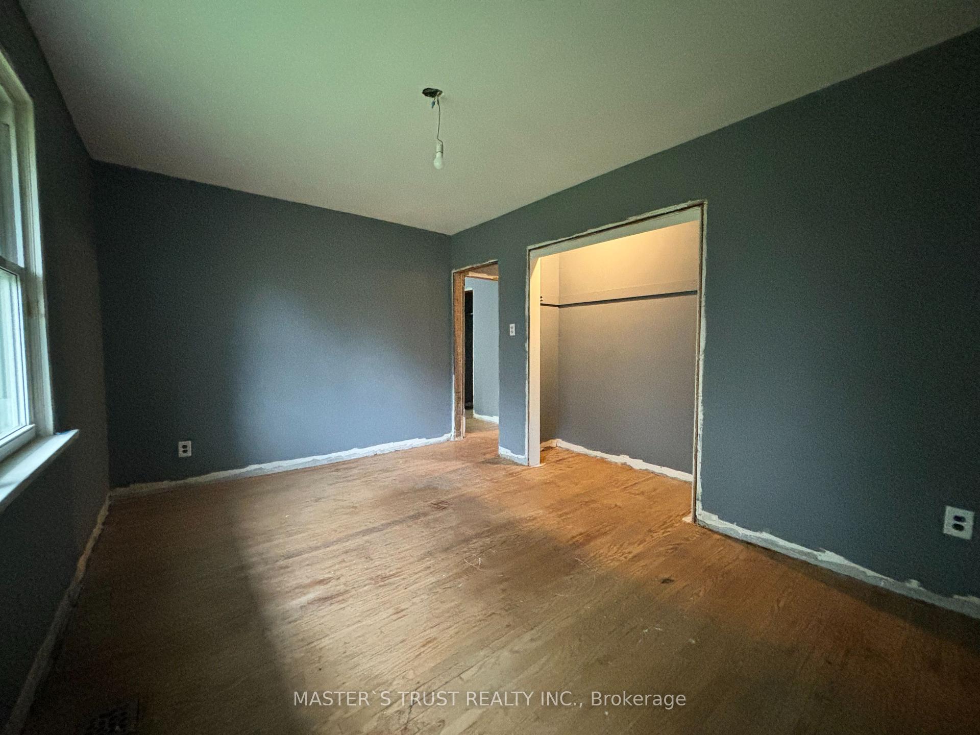 Photo 12 of 62 Melrose Avenue, Barrie, Codrington — HOMEH