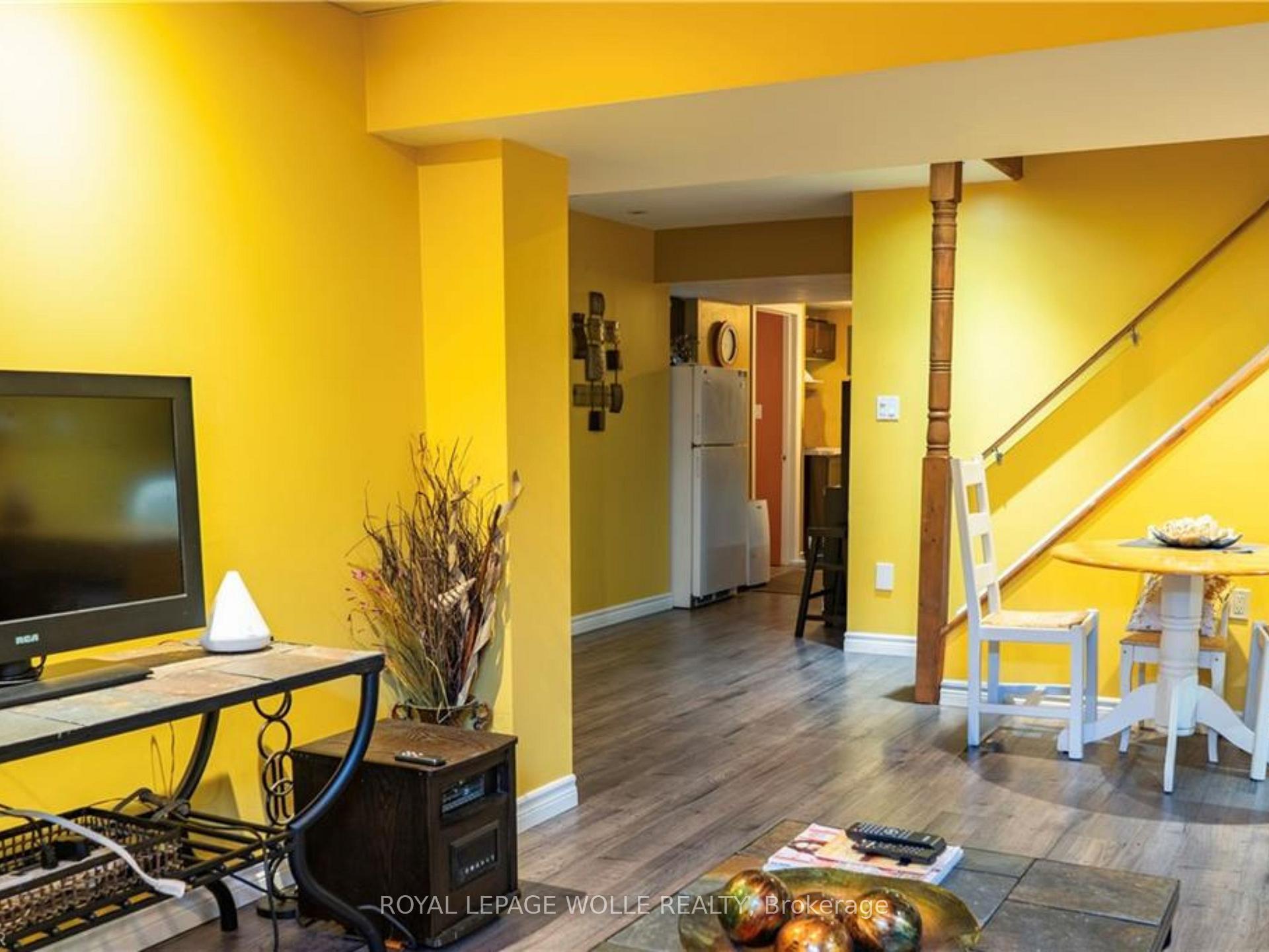 Photo 8 of 845 Brandenburg Boulevard, Waterloo, Beechwood West — HOMEH