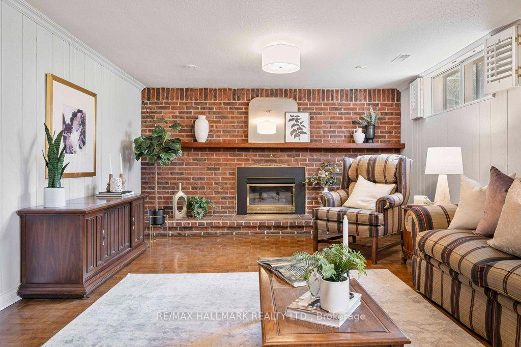 Photo 31 of 12 Tammy Lane, Etobicoke, West Humber-Clairville — HOMEH