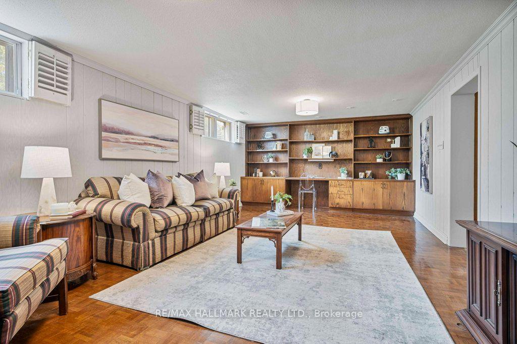 Photo 32 of 12 Tammy Lane, Etobicoke, West Humber-Clairville — HOMEH