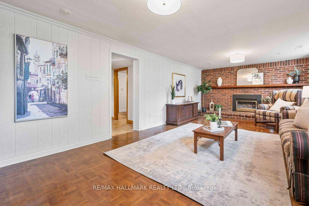 Photo 34 of 12 Tammy Lane, Etobicoke, West Humber-Clairville — HOMEH