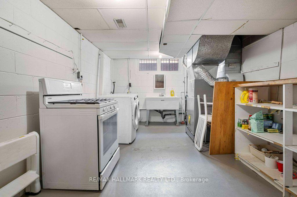 Photo 44 of 12 Tammy Lane, Etobicoke, West Humber-Clairville — HOMEH
