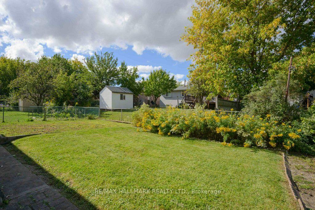 Photo 48 of 12 Tammy Lane, Etobicoke, West Humber-Clairville — HOMEH