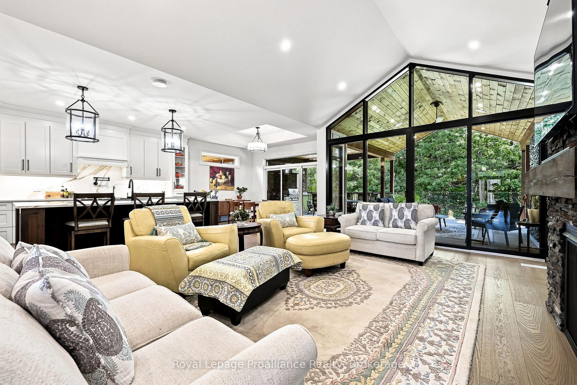 Photo 7 of 100 Deerview Drive, Quinte West, Murray Ward — HOMEH