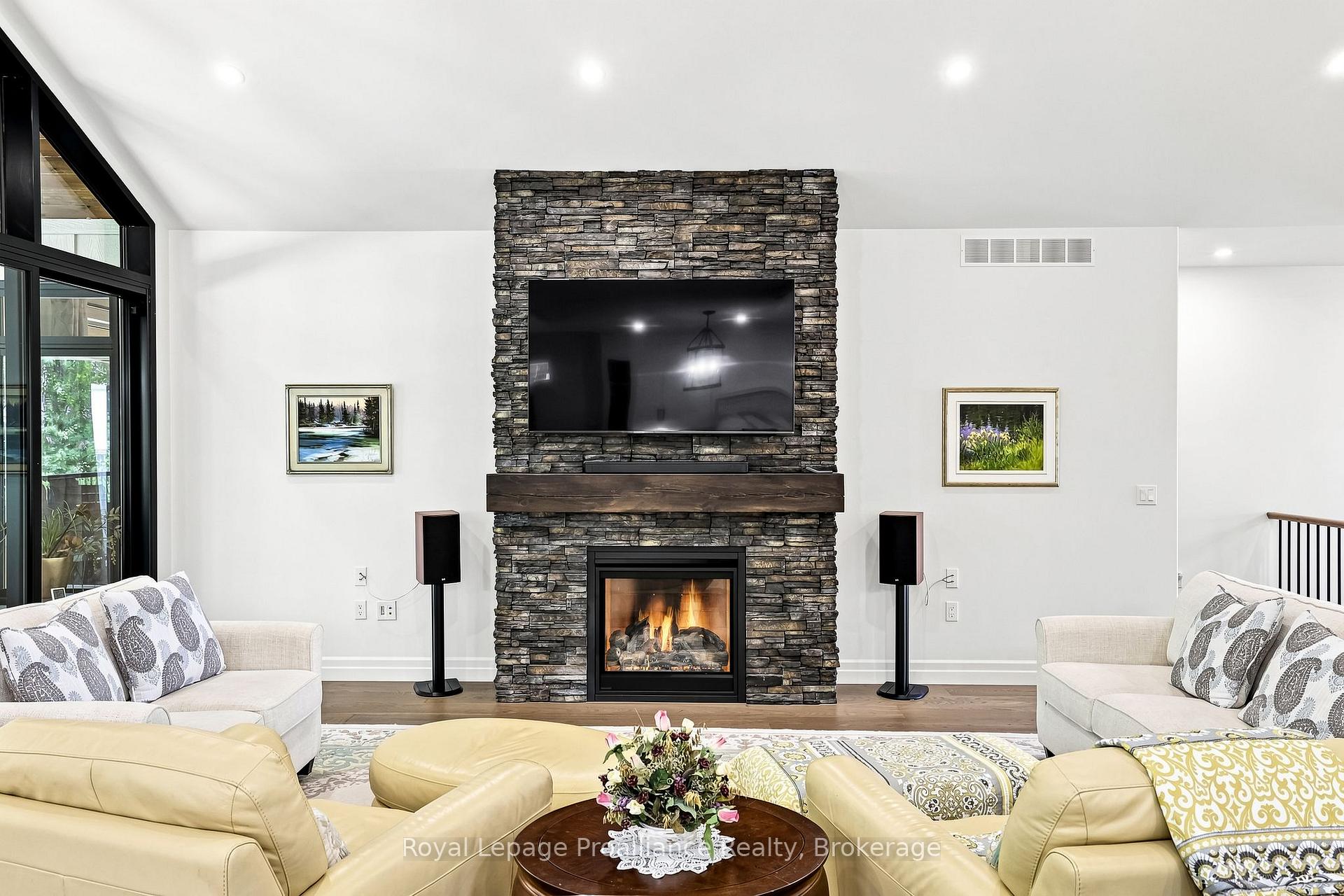 Photo 9 of 100 Deerview Drive, Quinte West, Murray Ward — HOMEH