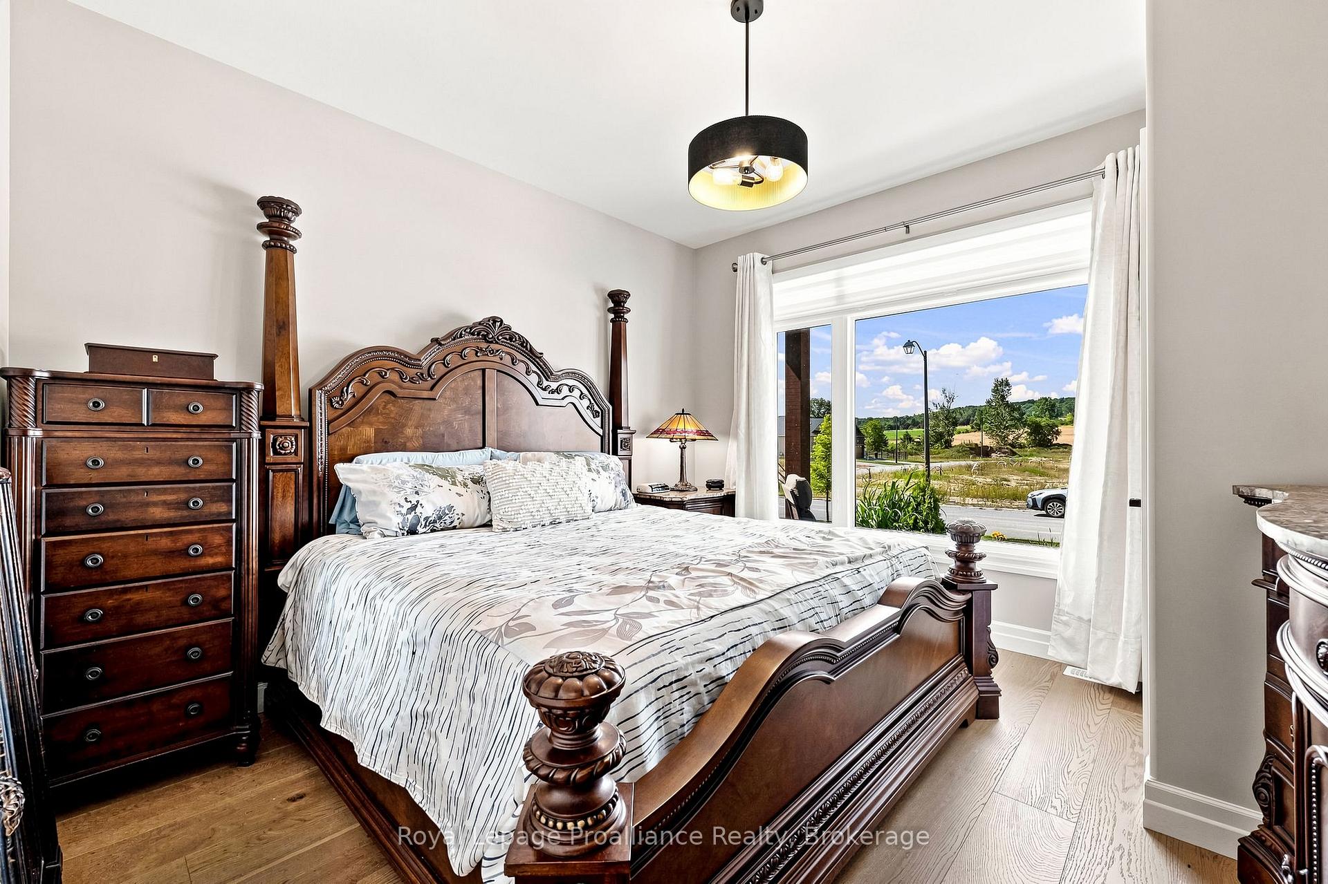 Photo 30 of 100 Deerview Drive, Quinte West, Murray Ward — HOMEH