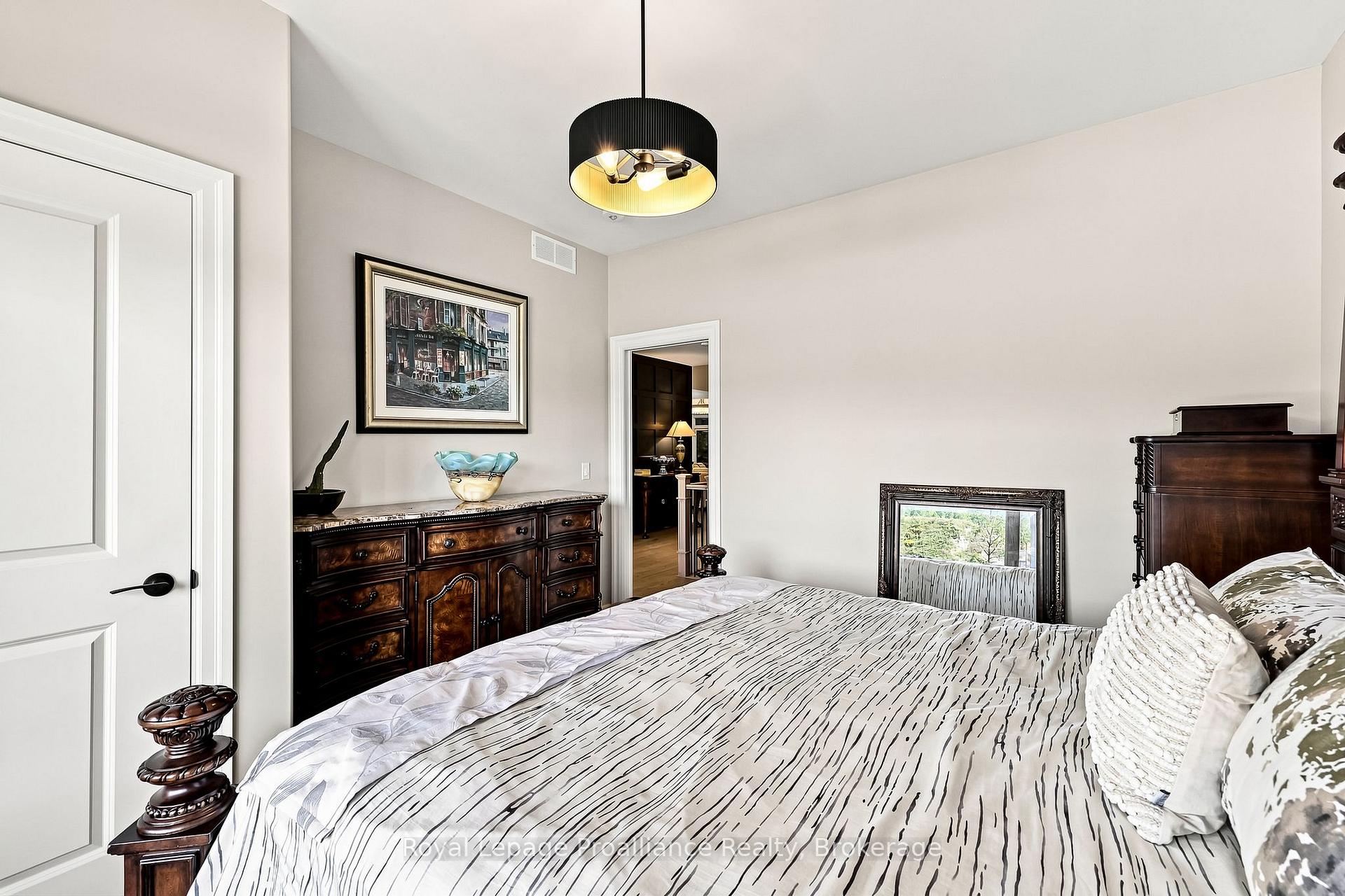 Photo 31 of 100 Deerview Drive, Quinte West, Murray Ward — HOMEH