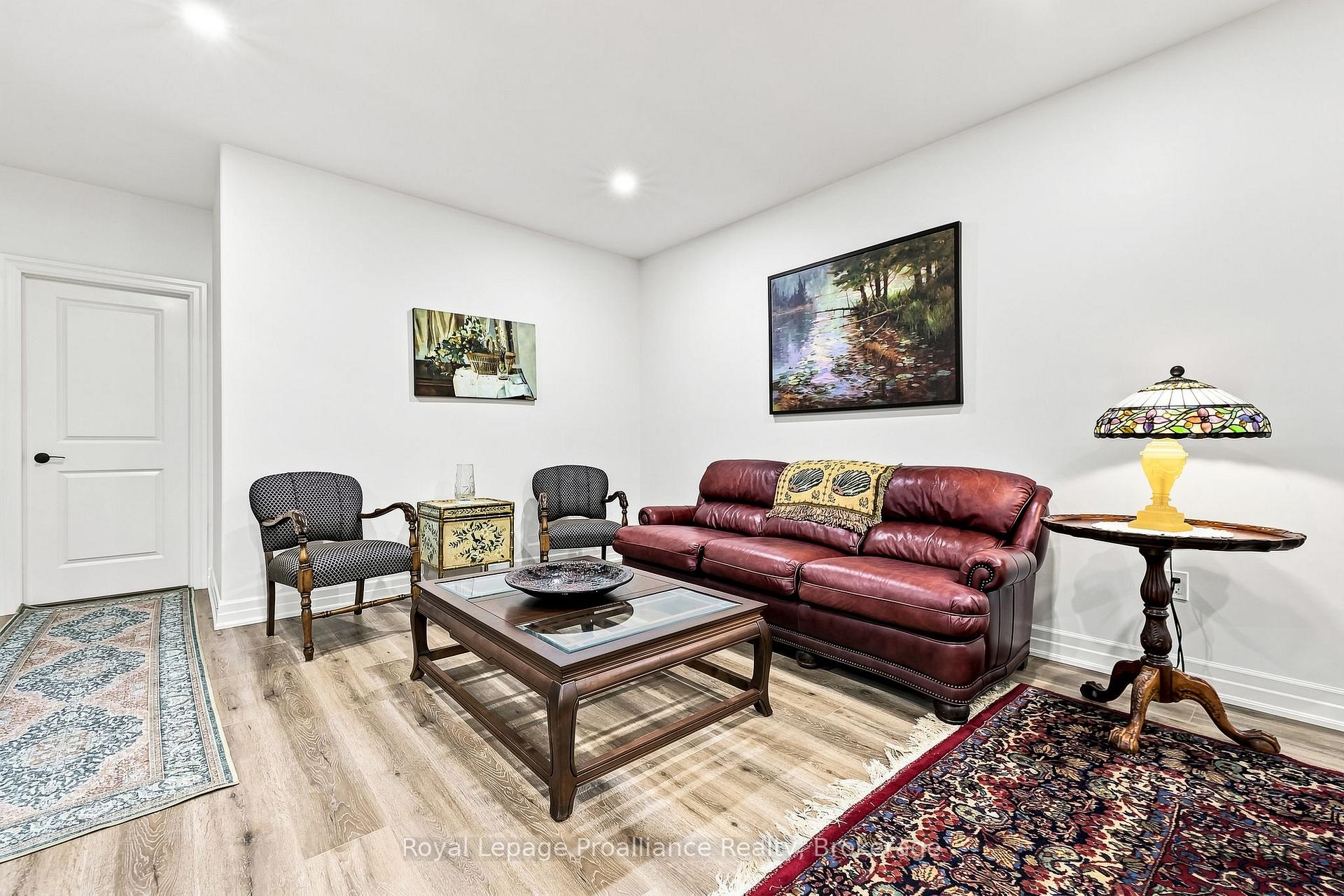 Photo 34 of 100 Deerview Drive, Quinte West, Murray Ward — HOMEH