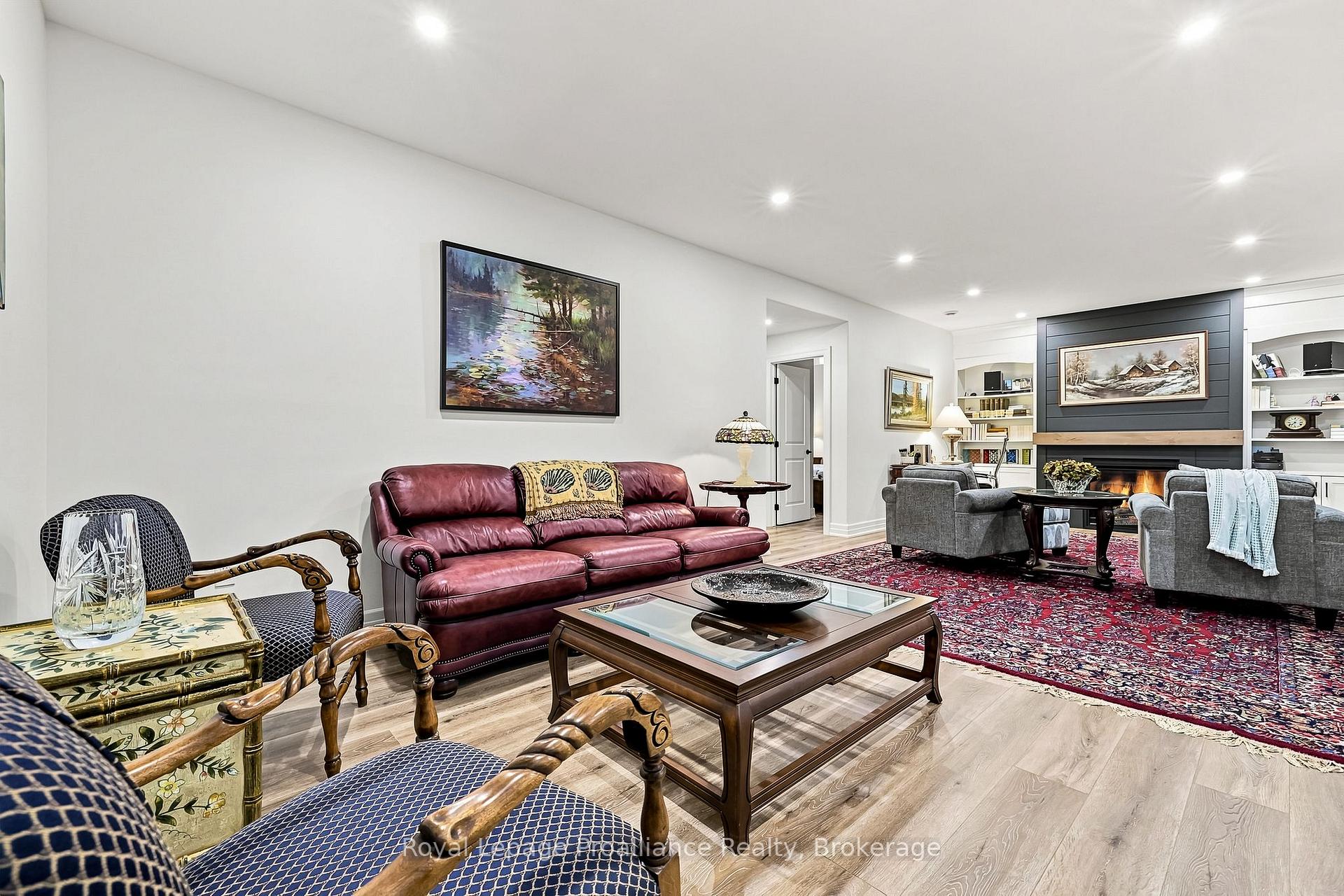 Photo 35 of 100 Deerview Drive, Quinte West, Murray Ward — HOMEH
