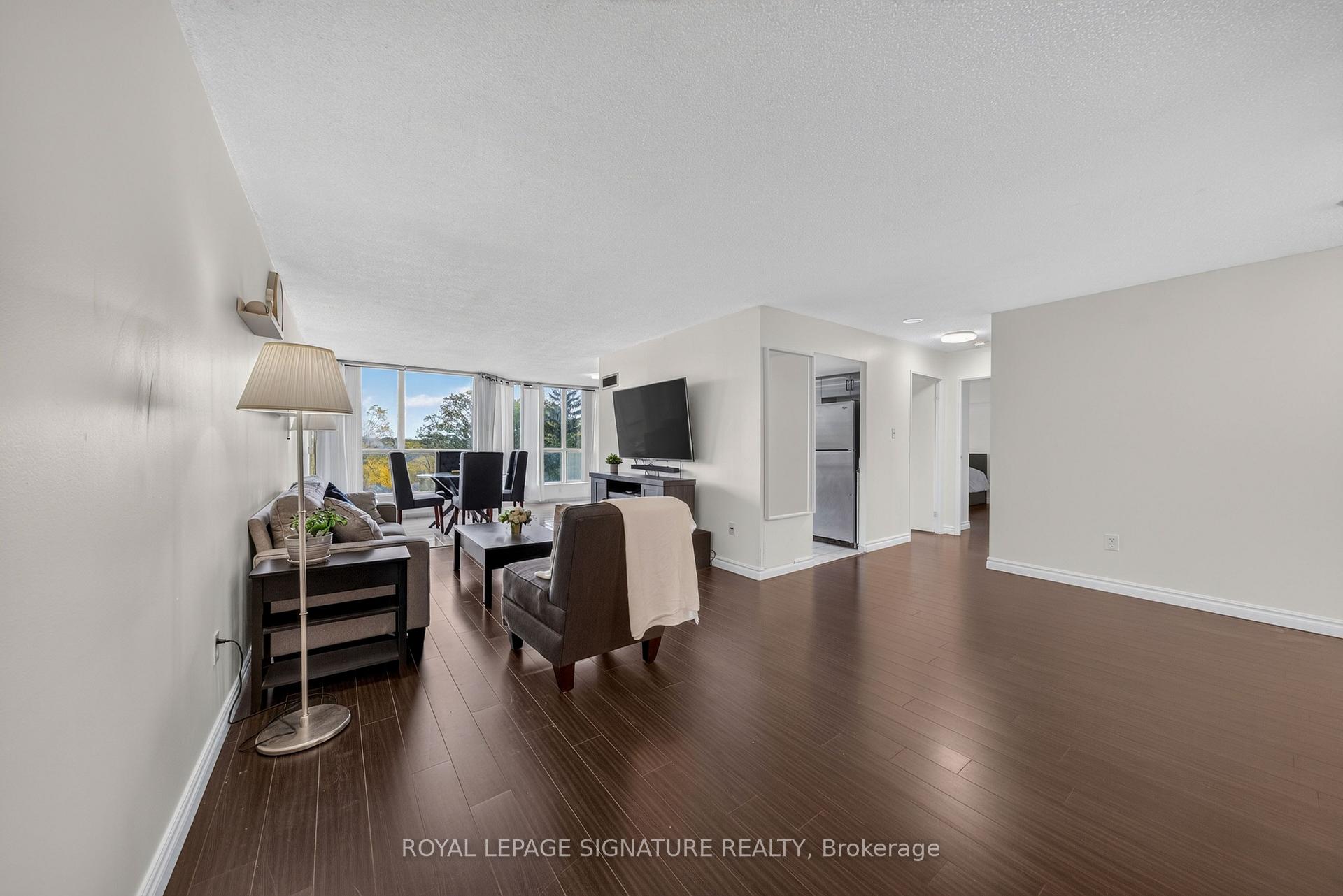 Photo 6 of Unit 211, 1 Rowntree Road, Etobicoke, Mount Olive-Silverstone-Jamestown — HOMEH