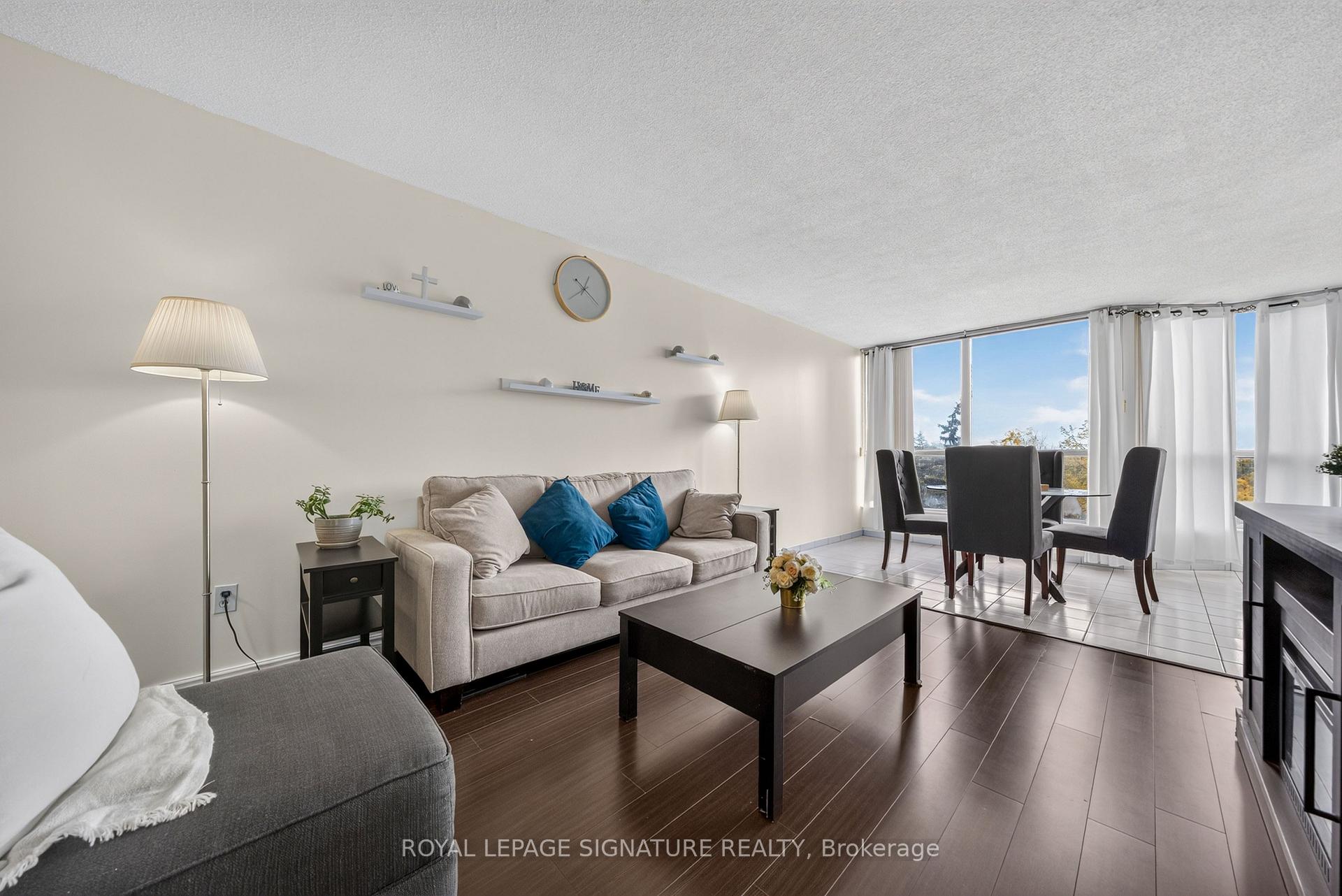 Photo 7 of Unit 211, 1 Rowntree Road, Etobicoke, Mount Olive-Silverstone-Jamestown — HOMEH