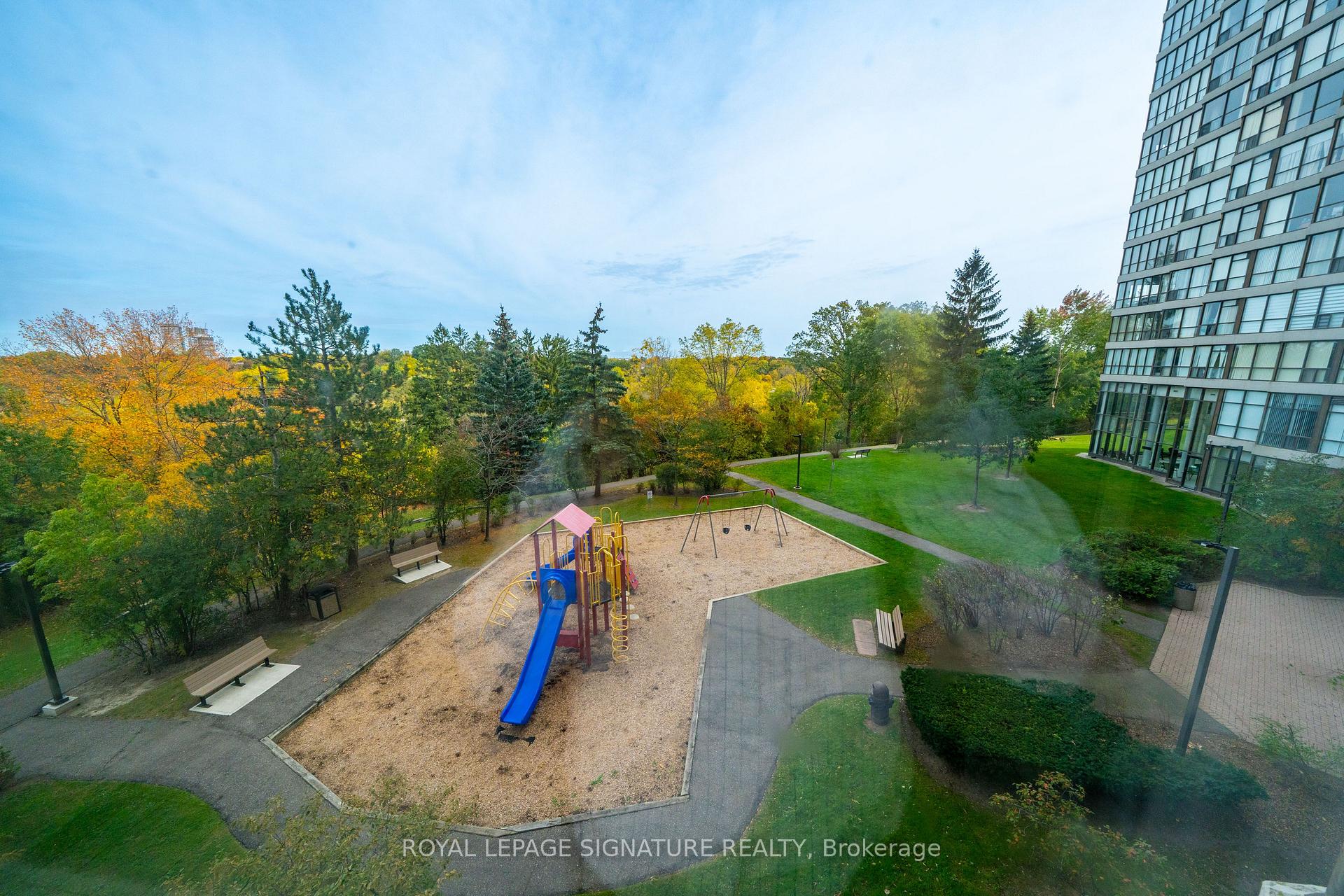 Photo 19 of Unit 211, 1 Rowntree Road, Etobicoke, Mount Olive-Silverstone-Jamestown — HOMEH