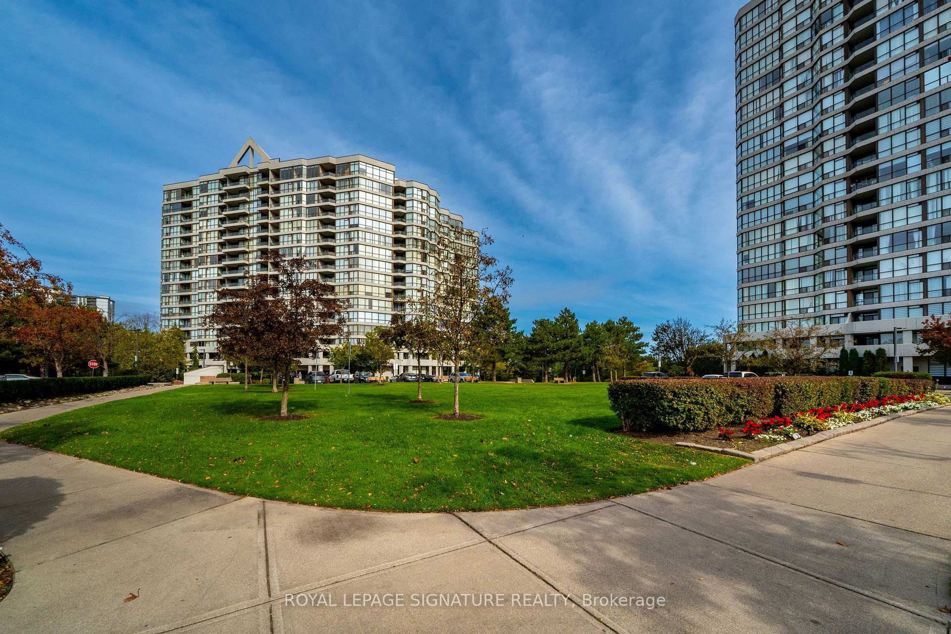 Photo 31 of Unit 211, 1 Rowntree Road, Etobicoke, Mount Olive-Silverstone-Jamestown — HOMEH