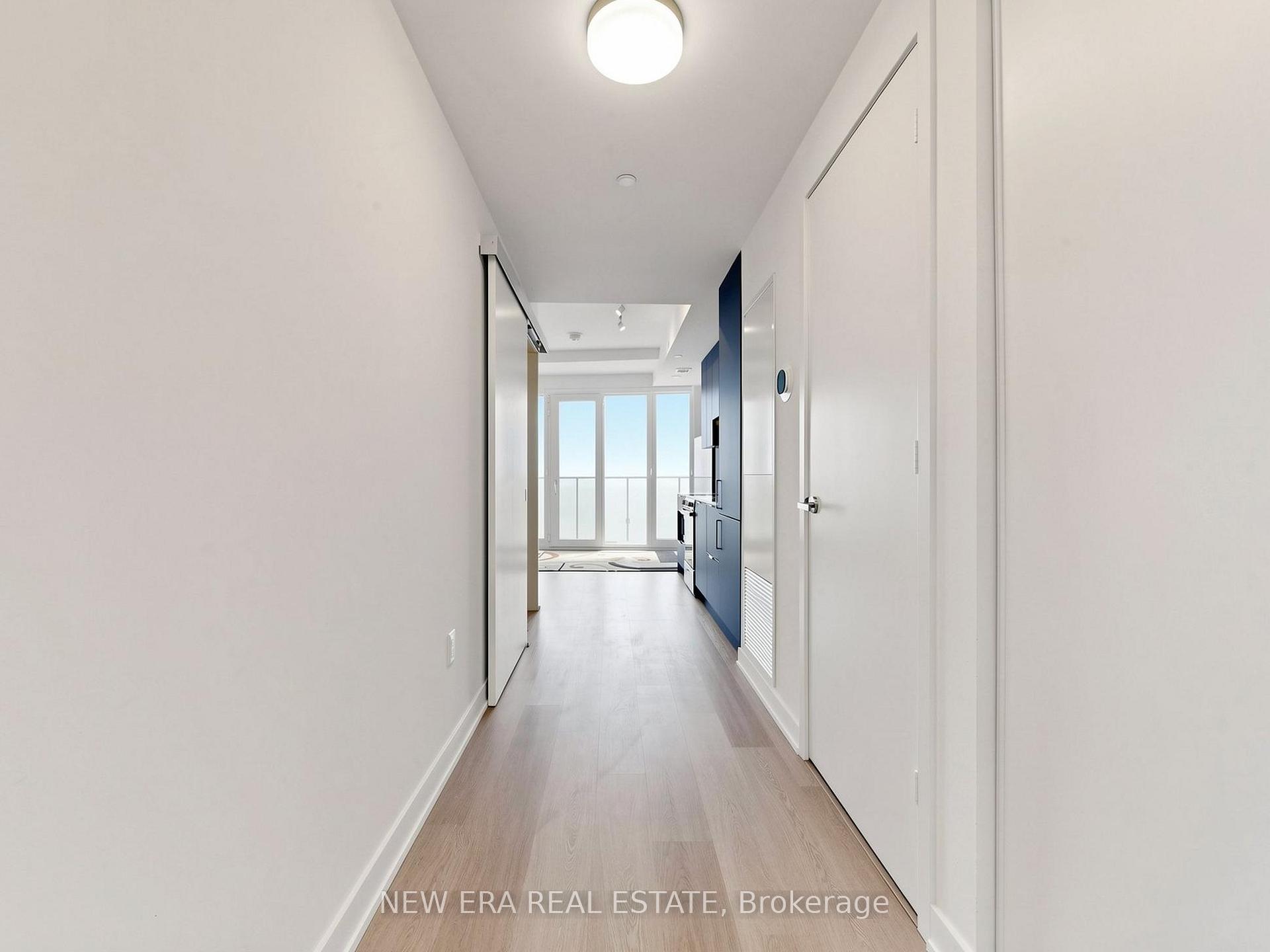 Photo 6 of Unit 2107, 3883 Quartz Road, Mississauga, City Centre — HOMEH