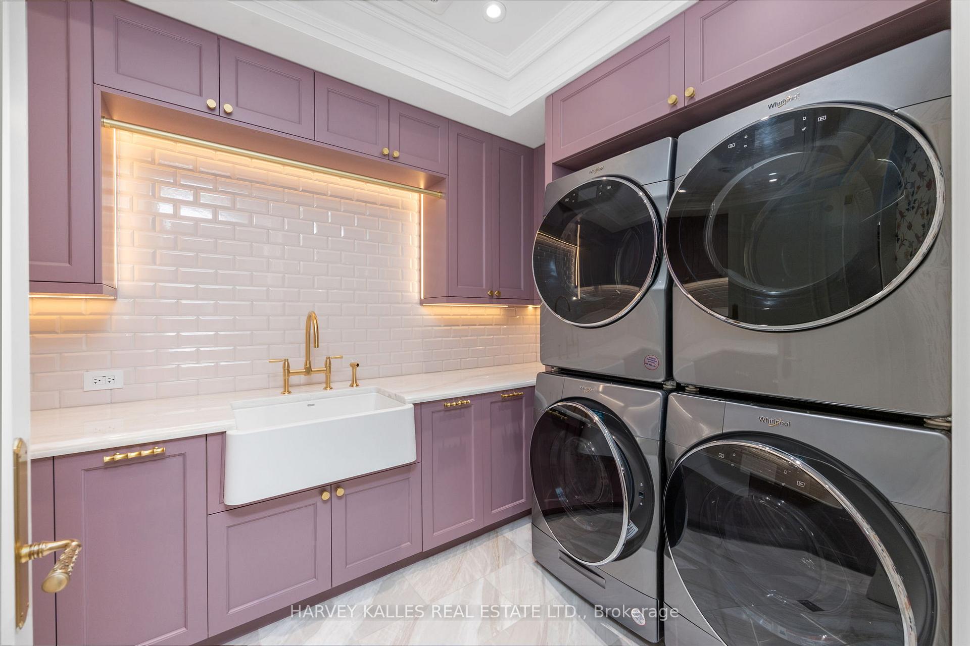 Photo 37 of 221 Forest Hill Road, Toronto, Forest Hill South — HOMEH