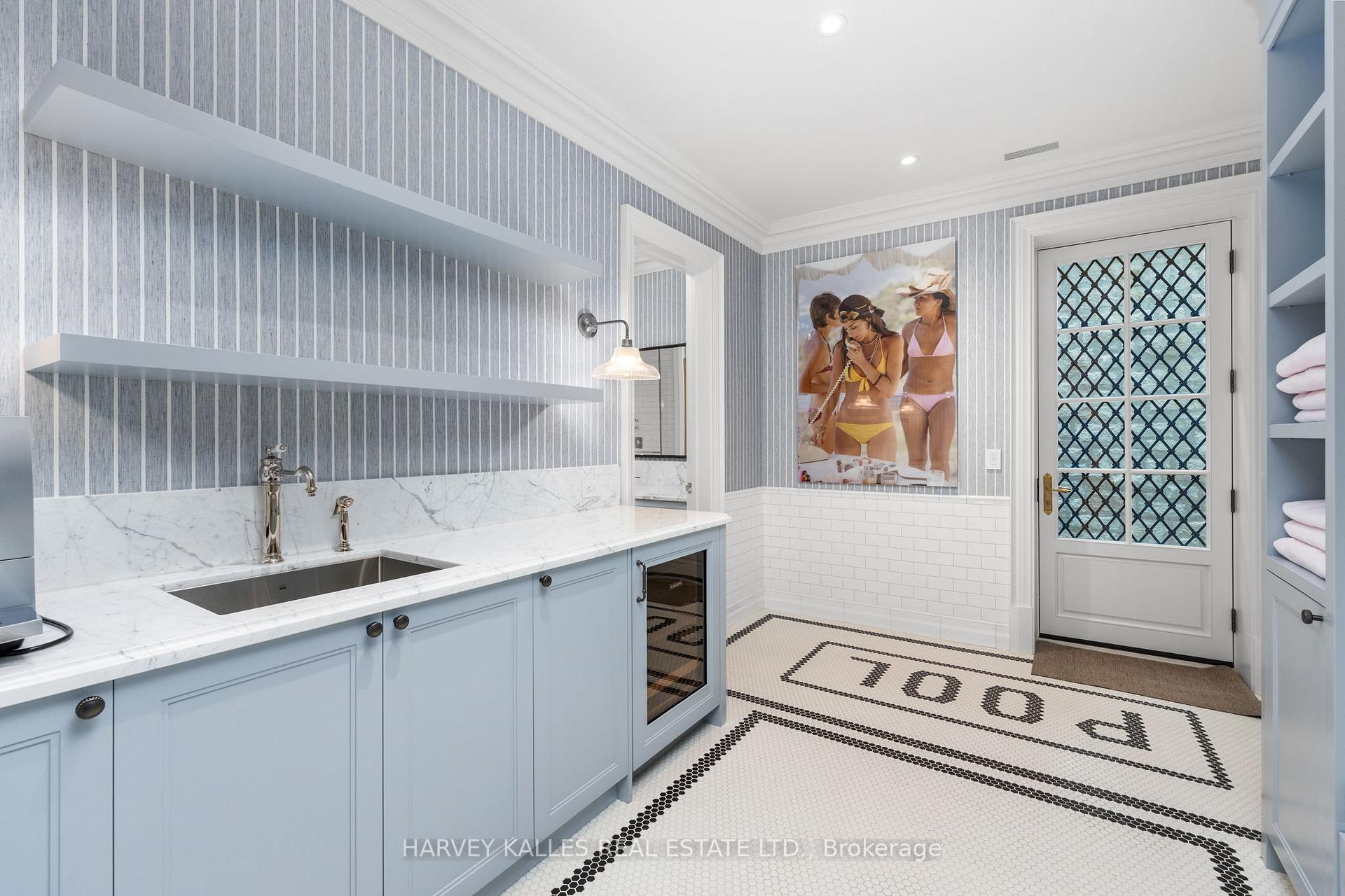 Photo 41 of 221 Forest Hill Road, Toronto, Forest Hill South — HOMEH
