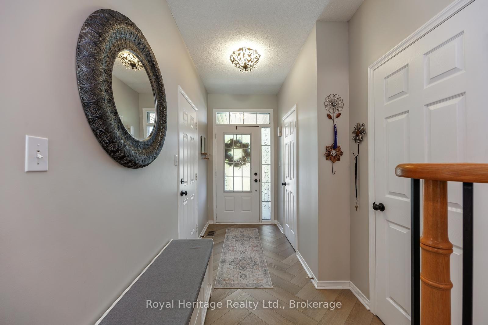 Photo 5 of 6 Goodall Crescent, Clarington, Bowmanville — HOMEH