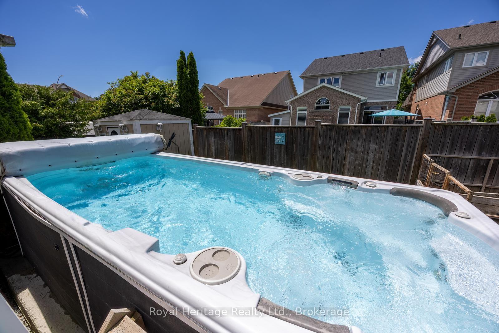 Photo 37 of 6 Goodall Crescent, Clarington, Bowmanville — HOMEH