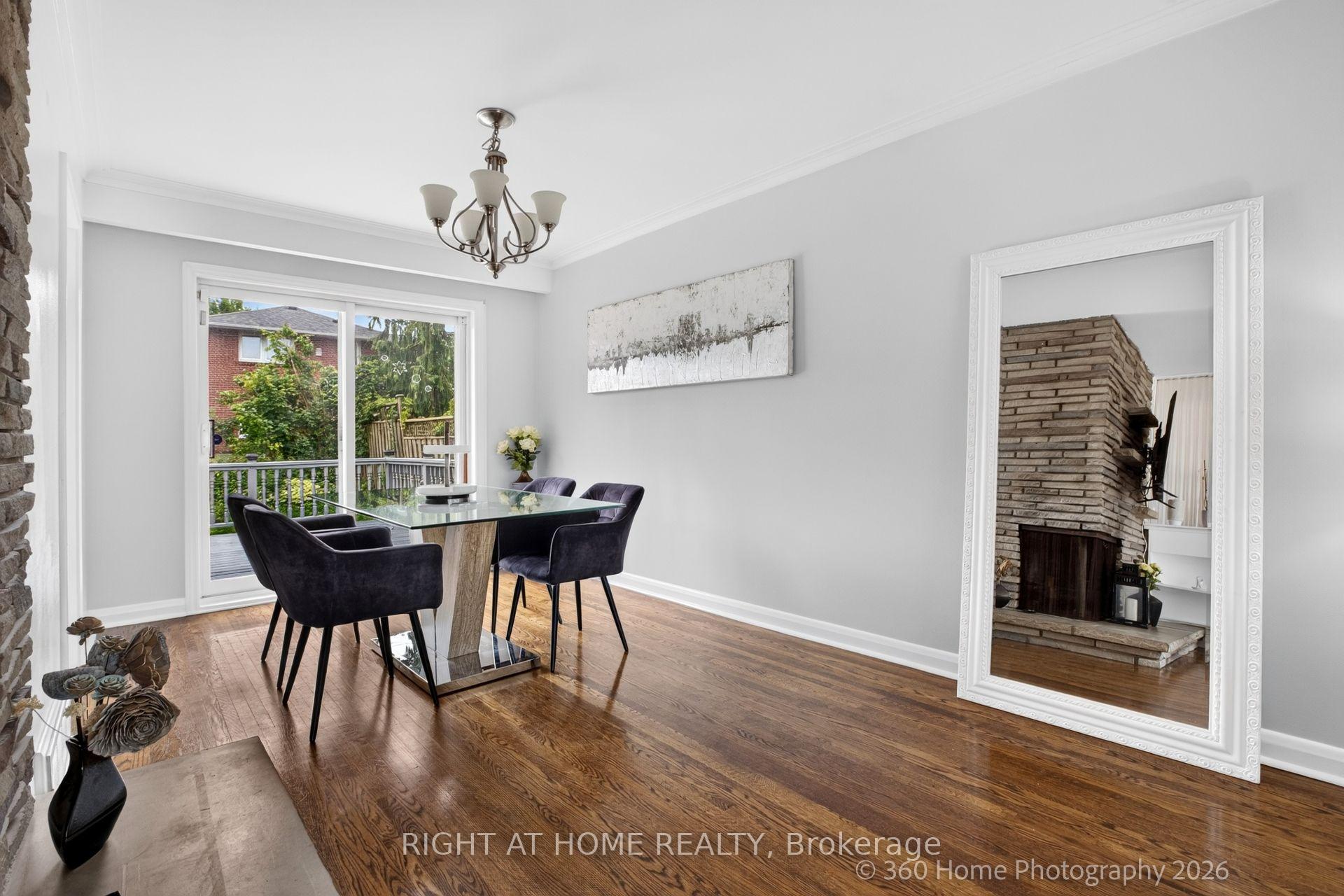 Photo 6 of 100 Perivale Crescent, Scarborough, Bendale — HOMEH