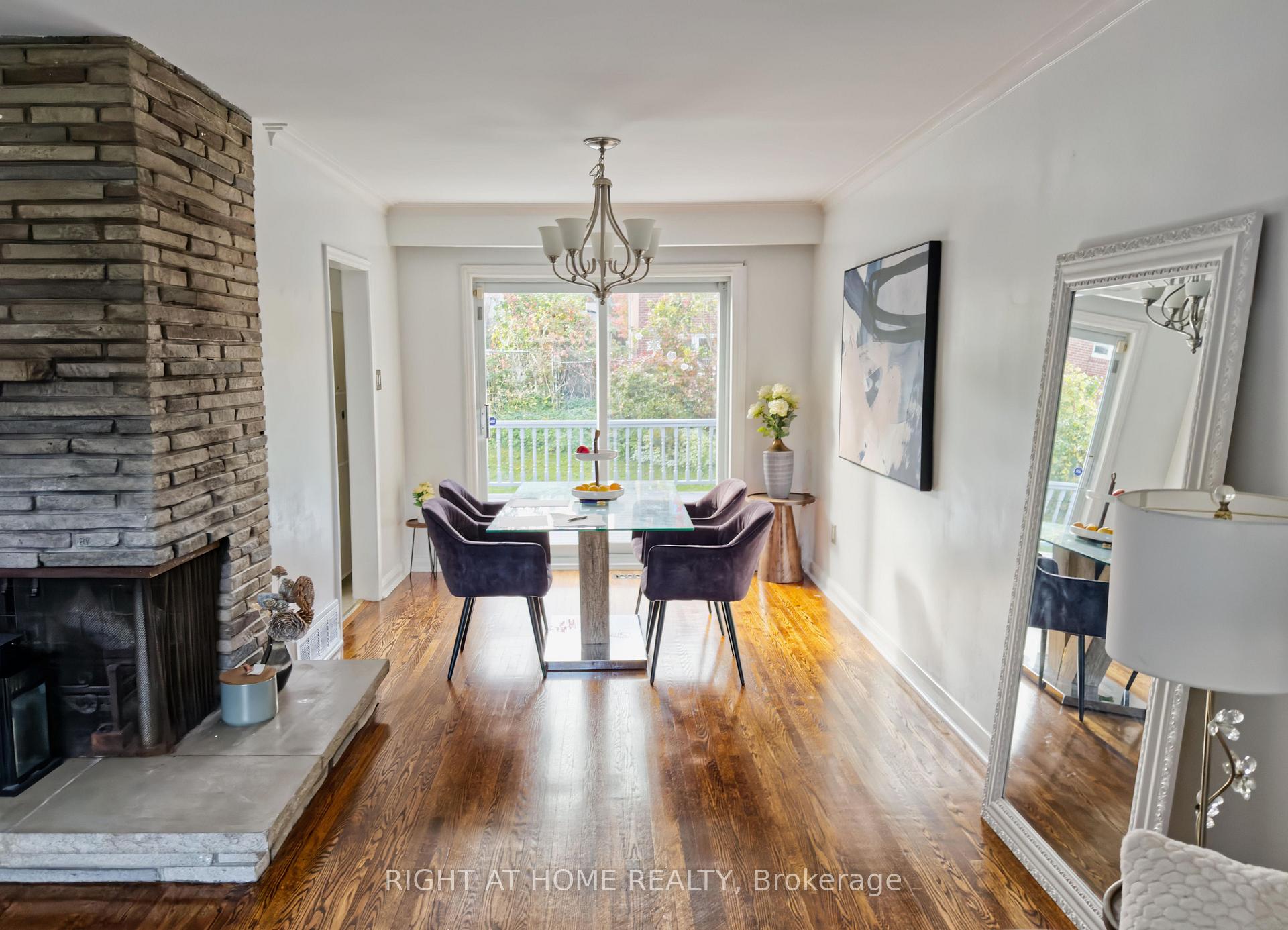 Photo 11 of 100 Perivale Crescent, Scarborough, Bendale — HOMEH