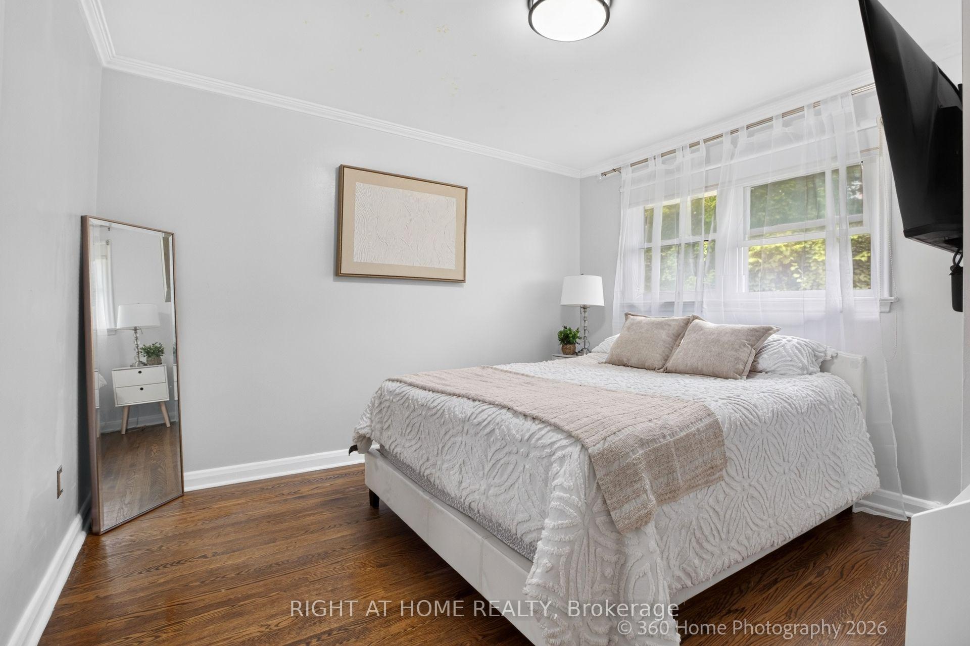 Photo 24 of 100 Perivale Crescent, Scarborough, Bendale — HOMEH