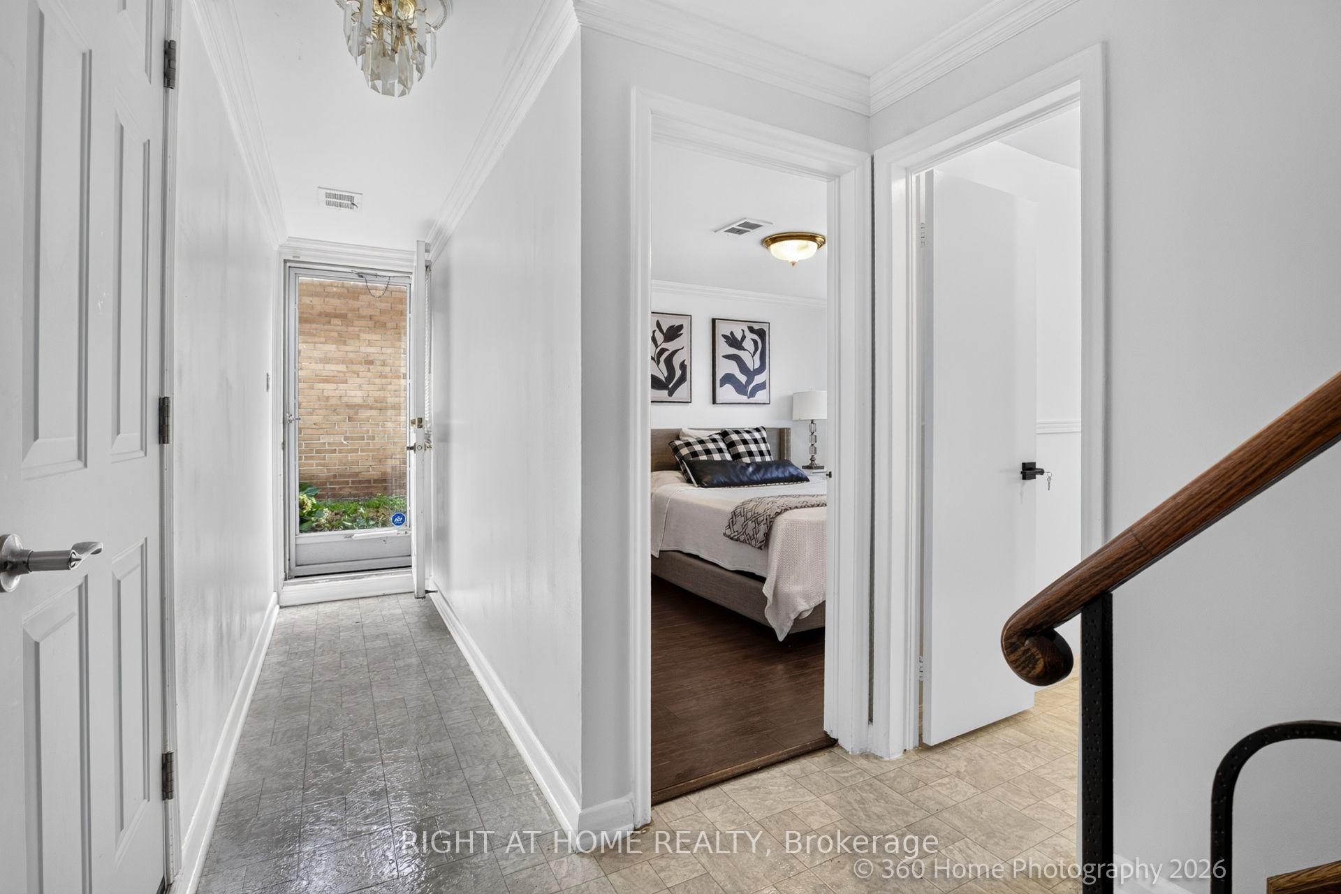 Photo 27 of 100 Perivale Crescent, Scarborough, Bendale — HOMEH