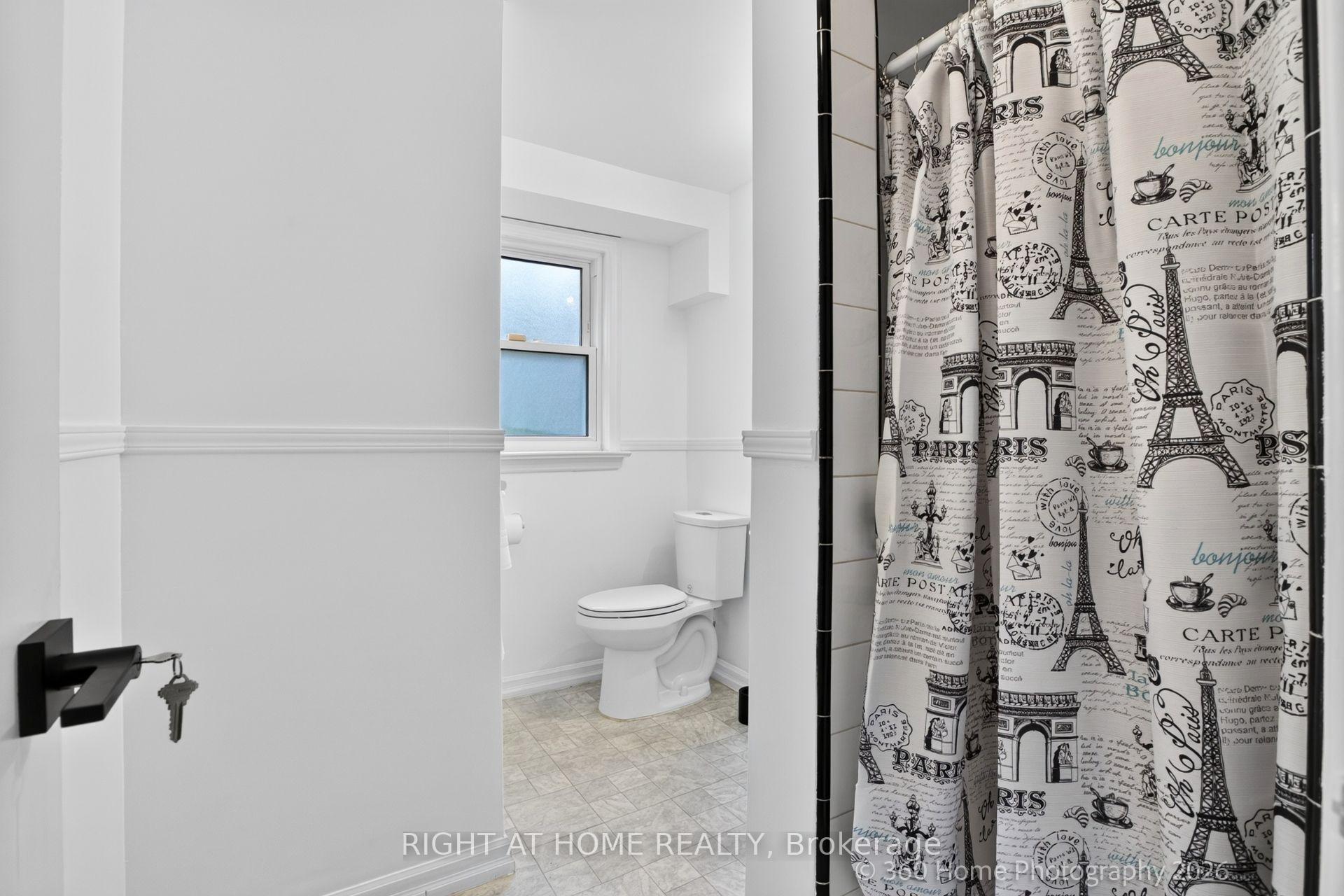 Photo 28 of 100 Perivale Crescent, Scarborough, Bendale — HOMEH