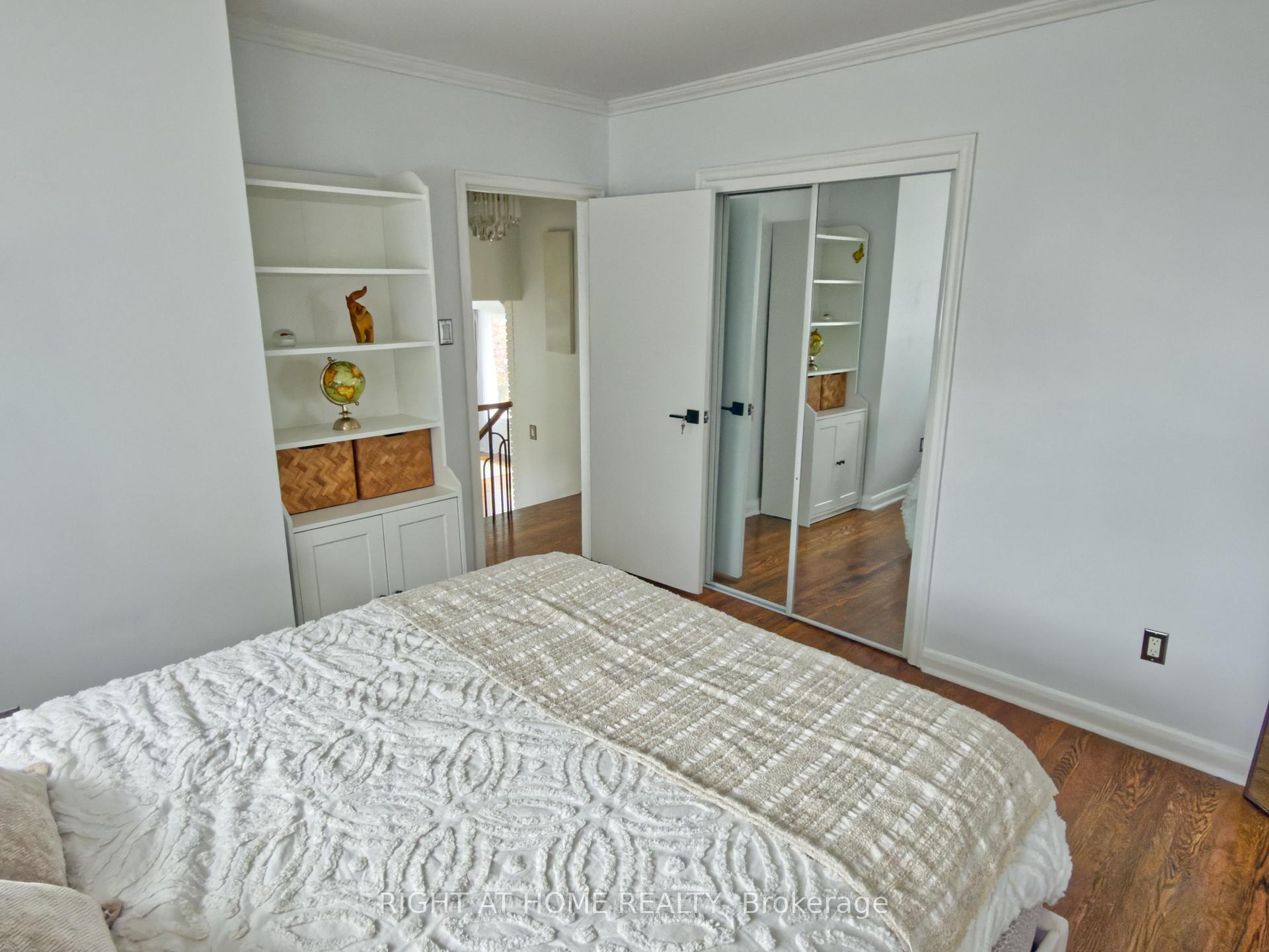 Photo 48 of 100 Perivale Crescent, Scarborough, Bendale — HOMEH