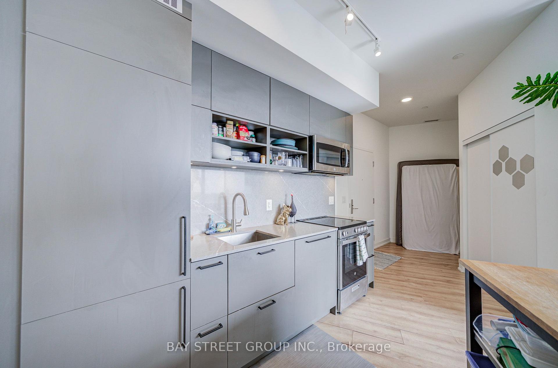 Photo 12 of Unit 16, 135 East Liberty Street, Toronto, Niagara — HOMEH