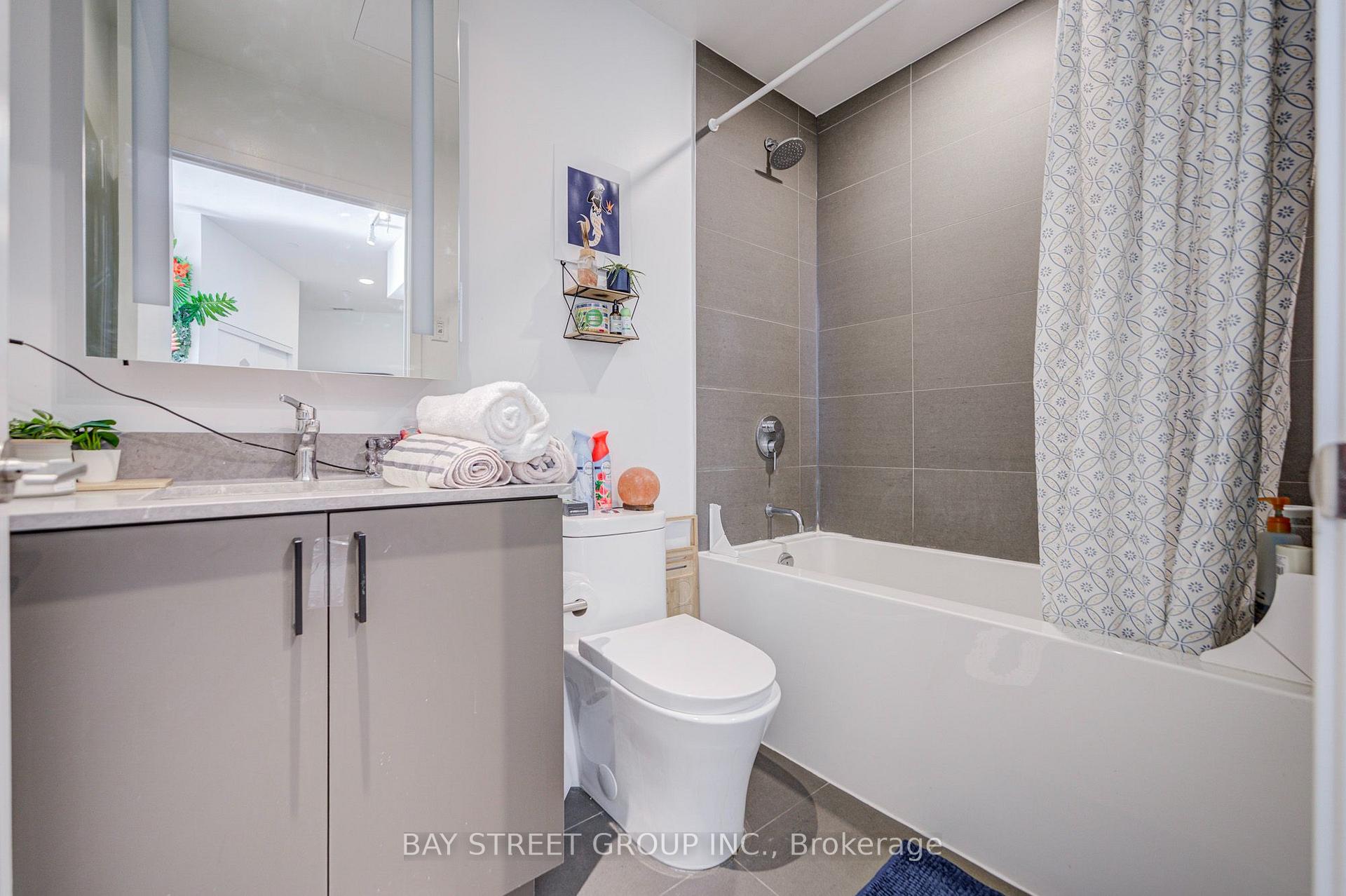 Photo 21 of Unit 16, 135 East Liberty Street, Toronto, Niagara — HOMEH
