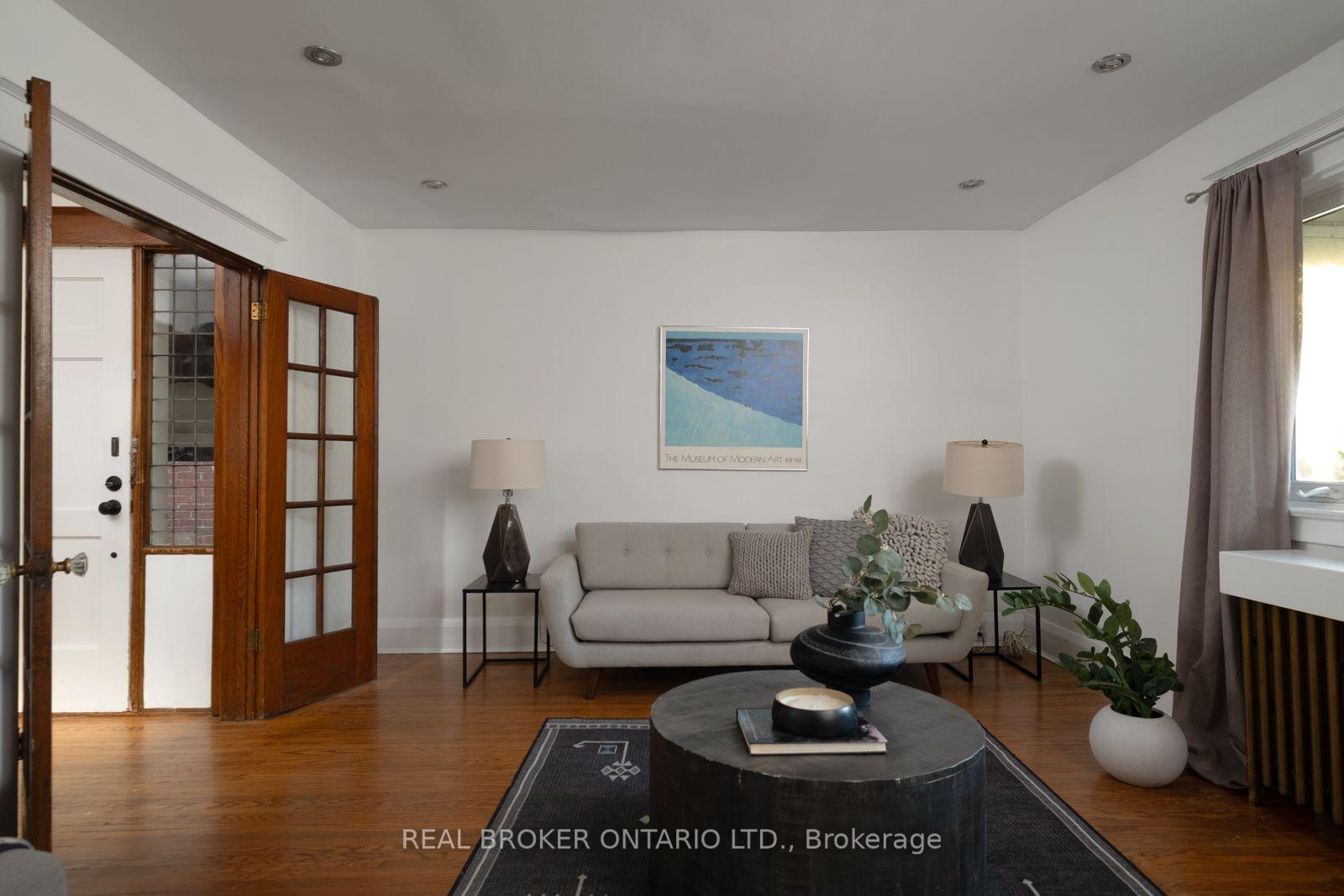 Photo 9 of 100 Oak Park Avenue, Toronto, Woodbine-Lumsden — HOMEH